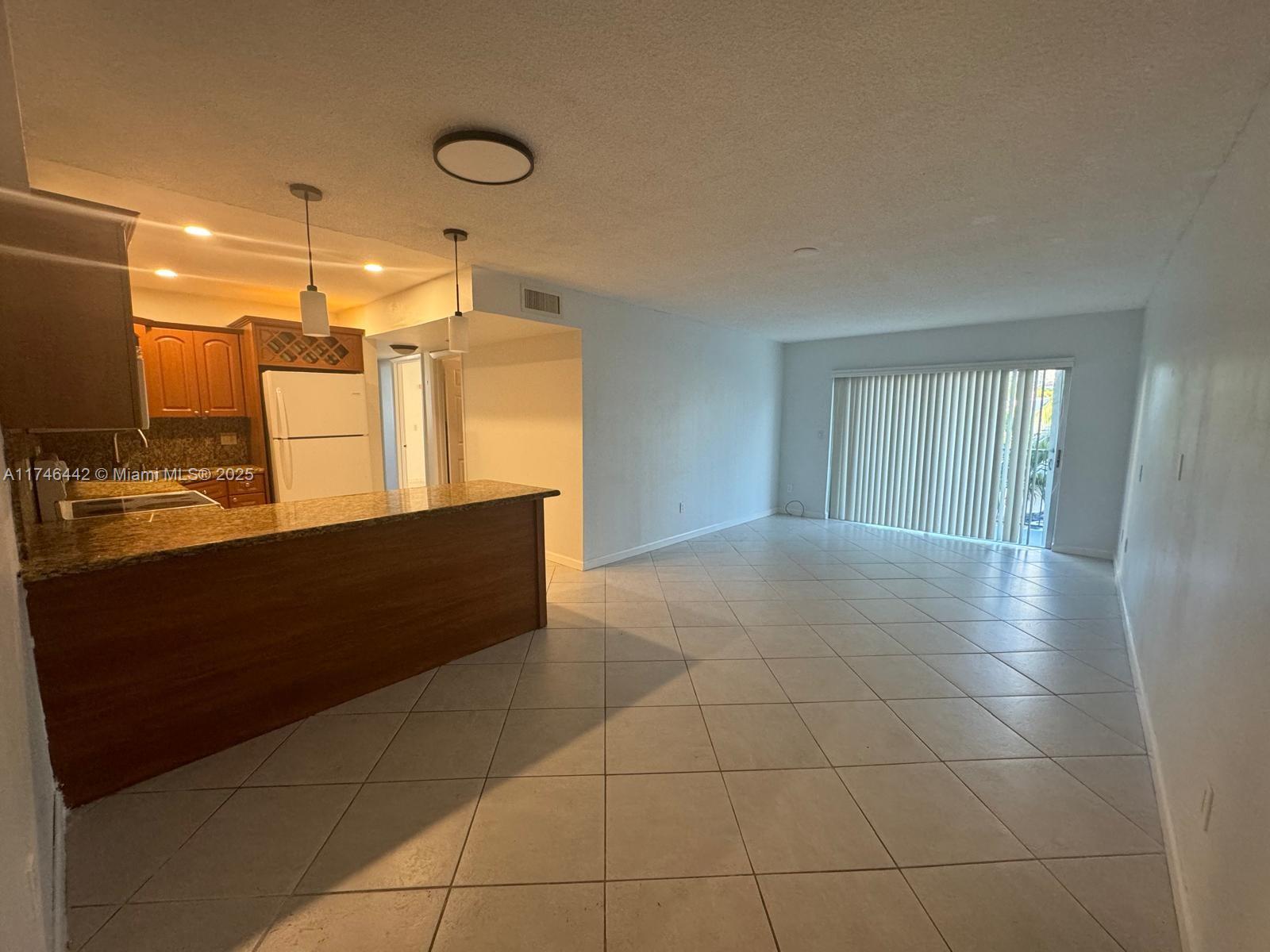 3642 NE 171st St #306, North Miami Beach, Florida image 1