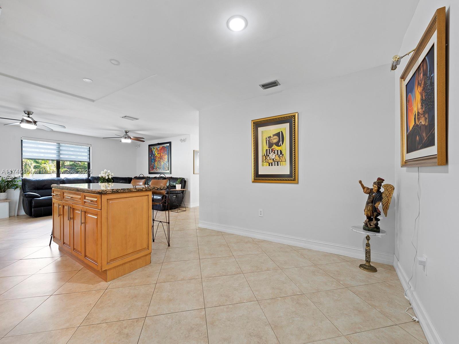 16905 NW 83rd Ct, Miami Lakes, Florida image 18