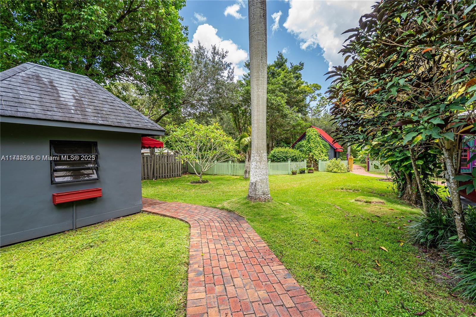 Listing Photo 32