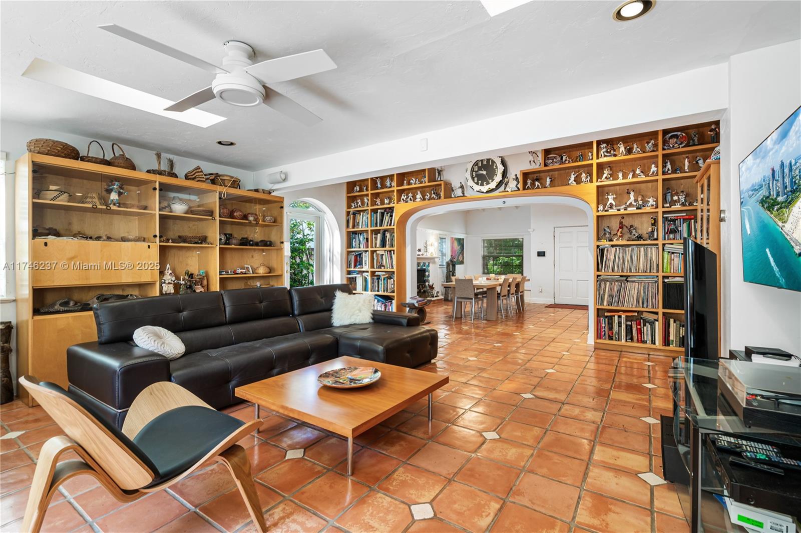 4421 Post Ave, Miami Beach, Florida image 10