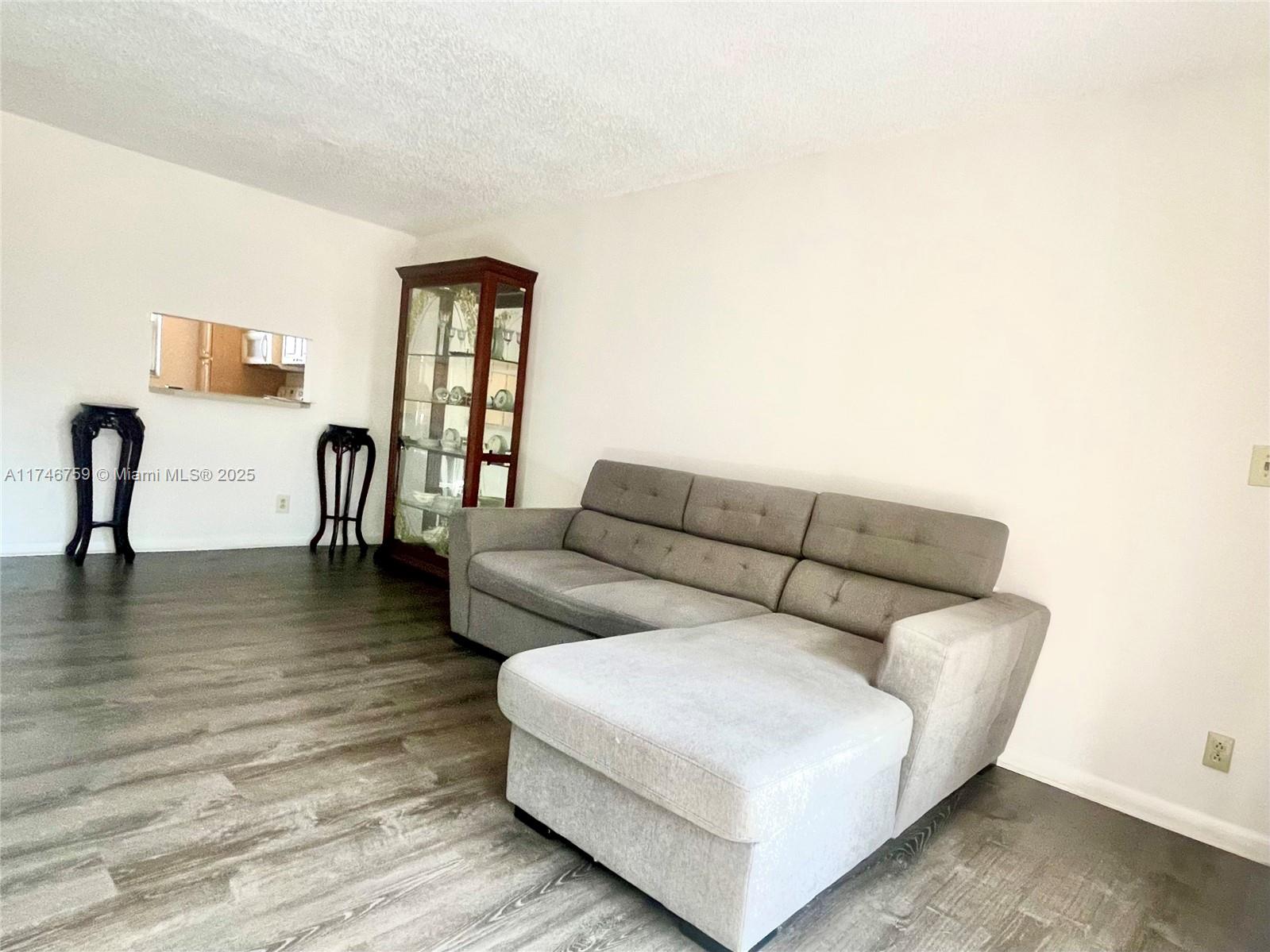 8400 Lagos De Campo Blvd #312, Tamarac, Florida image 11