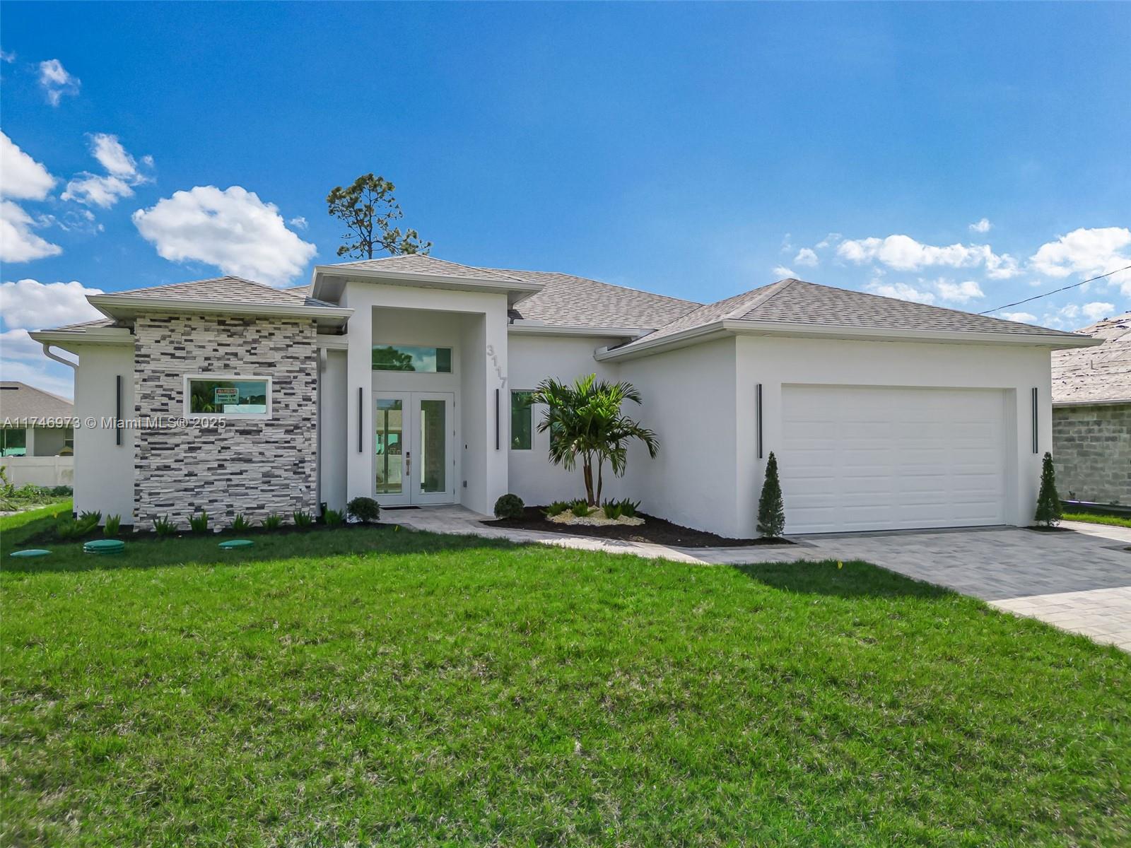 3117 36th St Sw, Lehigh Acres, Florida image 2