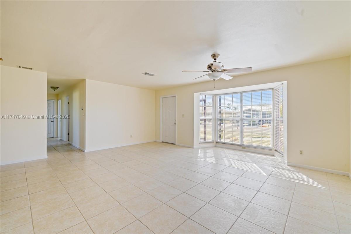 1710 Lakeview Ter, Fort Myers, Florida image 10