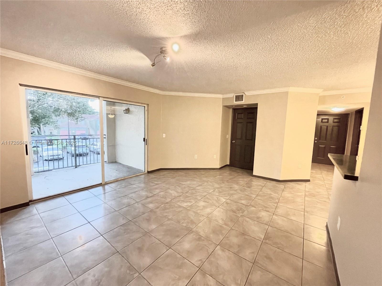 2457 Centergate Dr #207, Miramar, Florida image 3