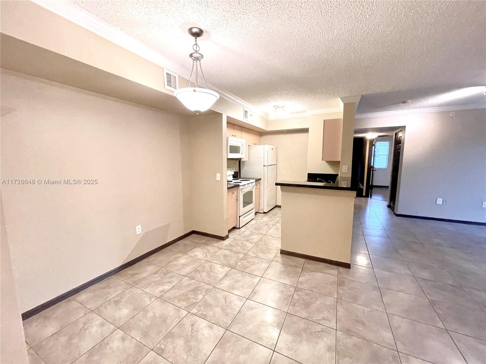 2457 Centergate Dr #207, Miramar, Florida image 4
