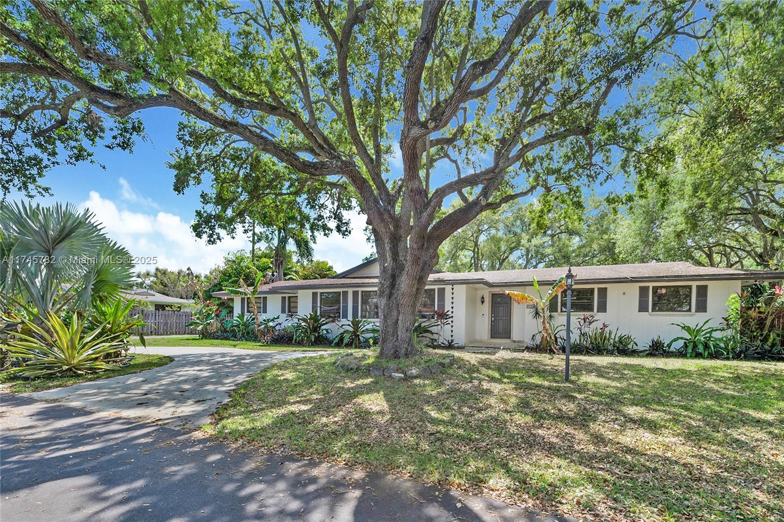 Casa en Venta en Palmetto Bay, FL