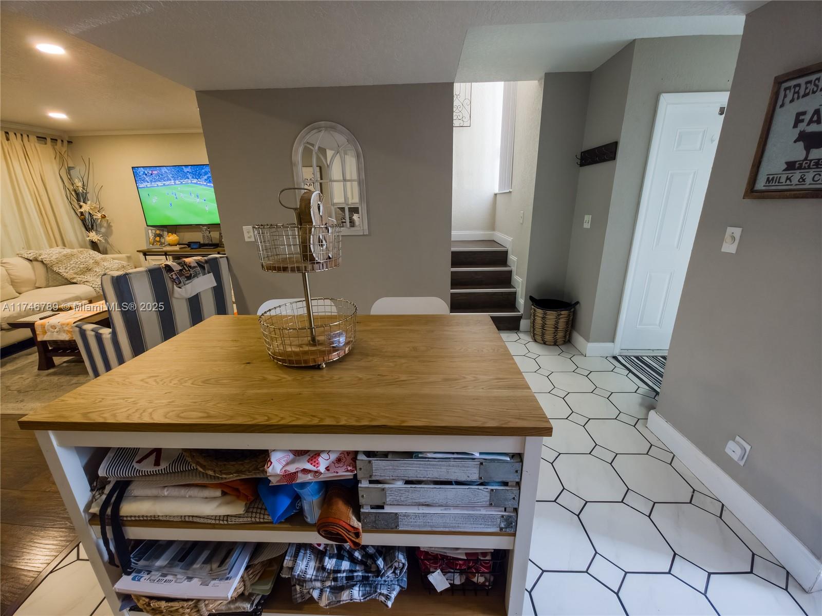 8007 Lagos De Campo Blvd #K-4, Tamarac, Florida image 6