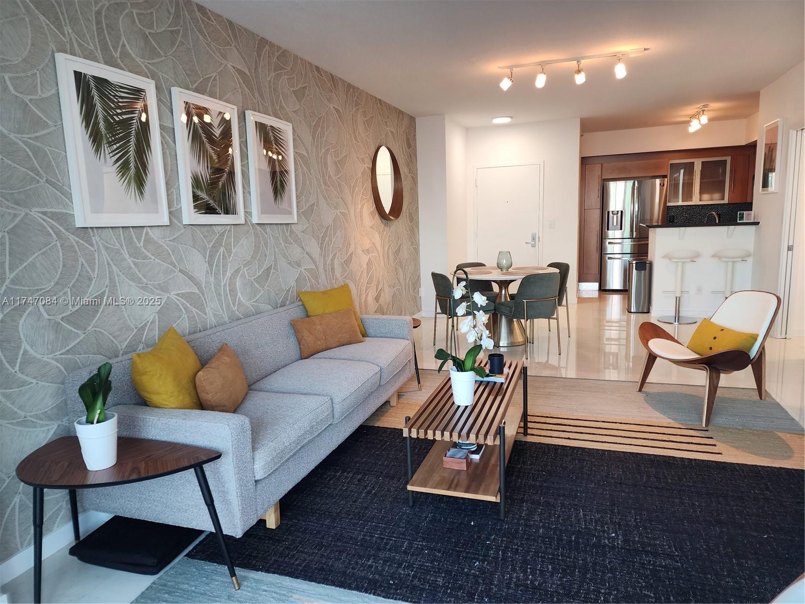 335 S Biscayne Blvd #4000, Miami FL 33131