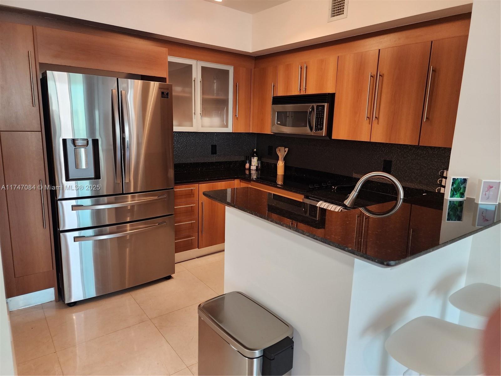 335 S Biscayne Blvd #4000, Miami FL 33131