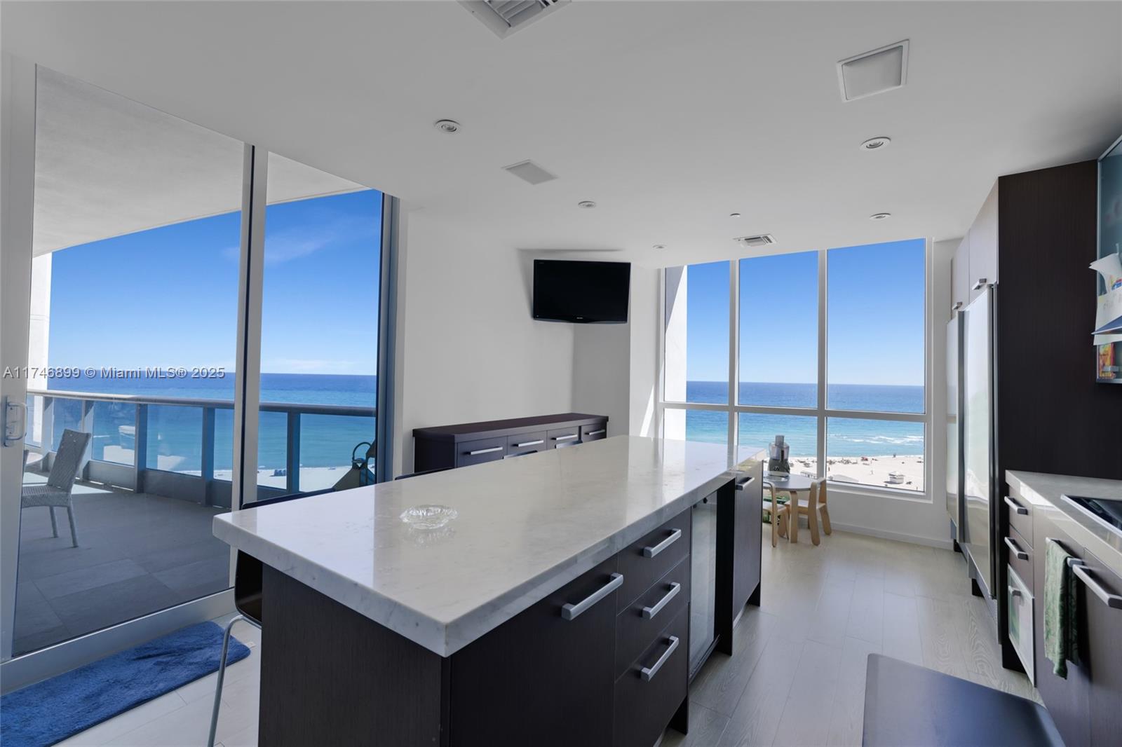 5959 Collins Ave #1105, Miami Beach, Florida image 5