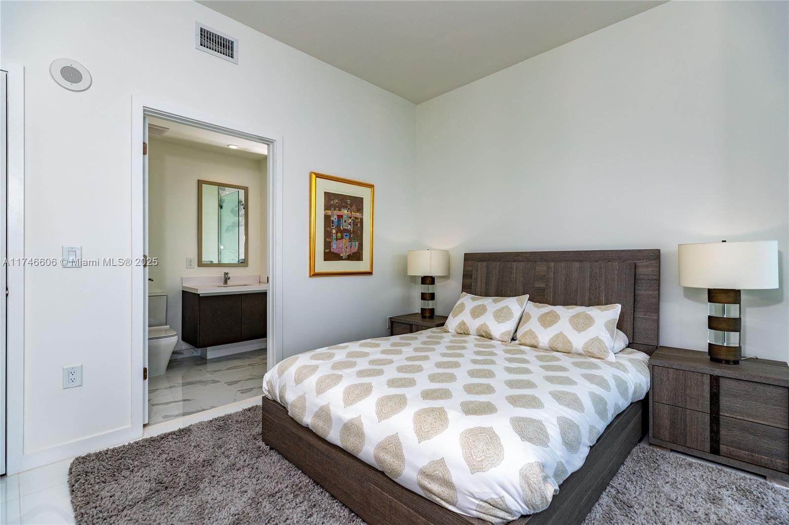 851 NE 1st Ave #2812, Miami FL 33132