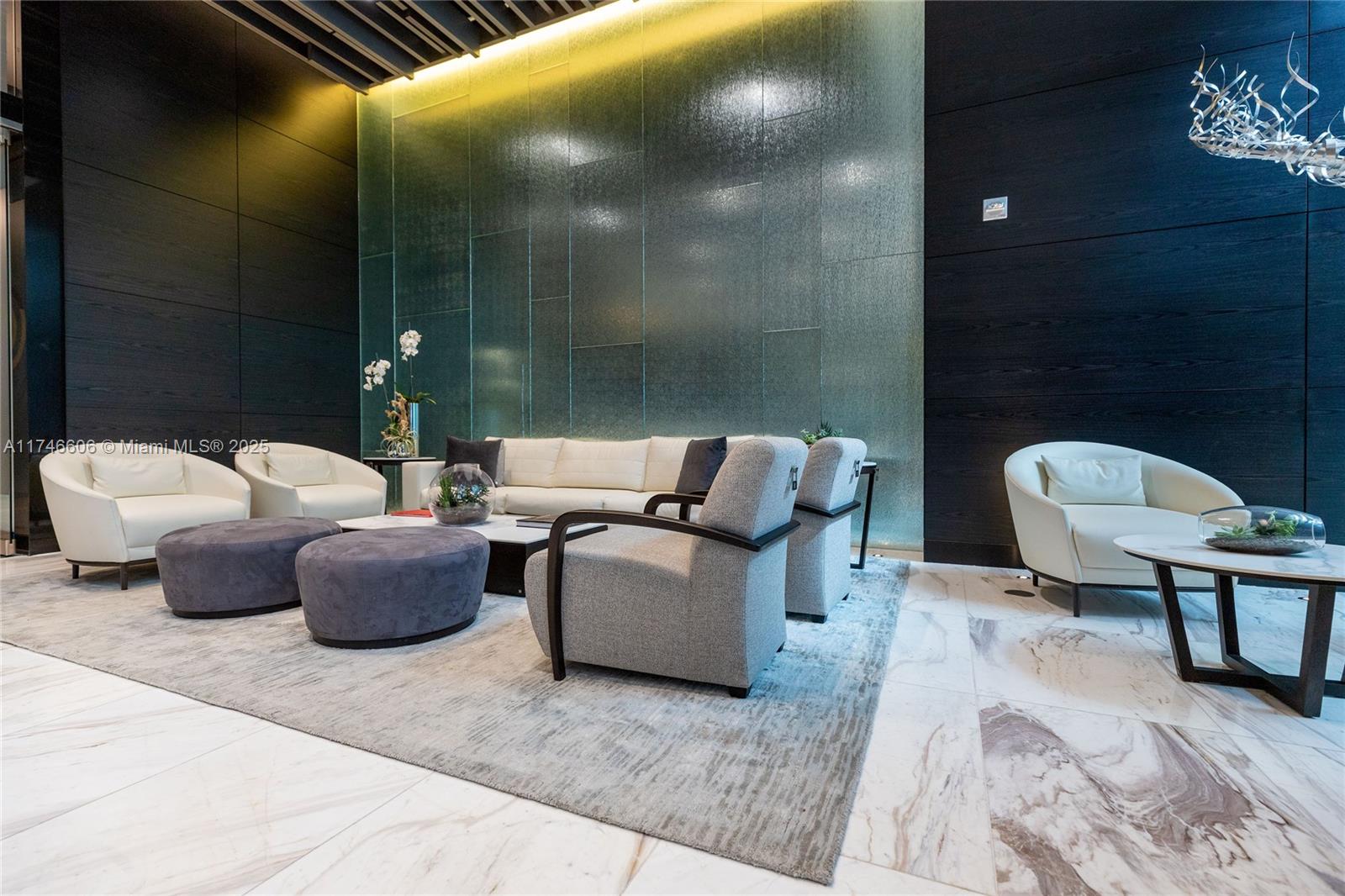 851 NE 1st Ave #2812, Miami FL 33132