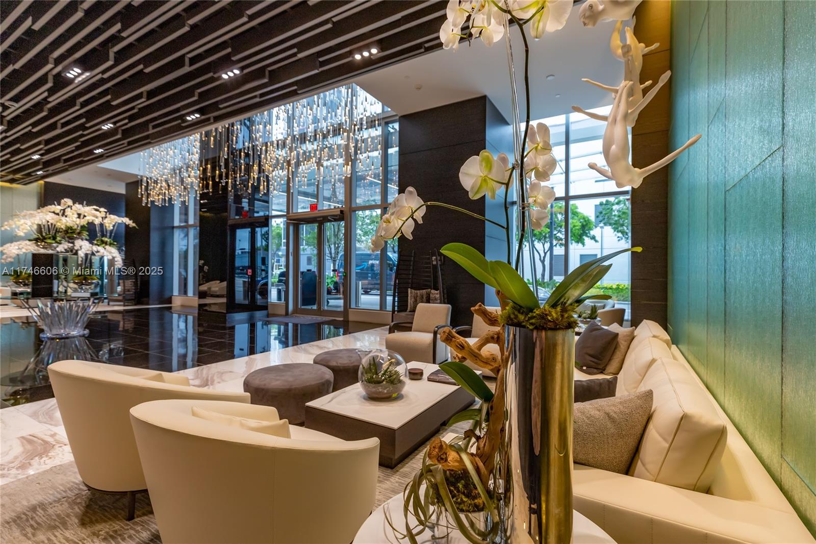 851 NE 1st Ave #2812, Miami FL 33132