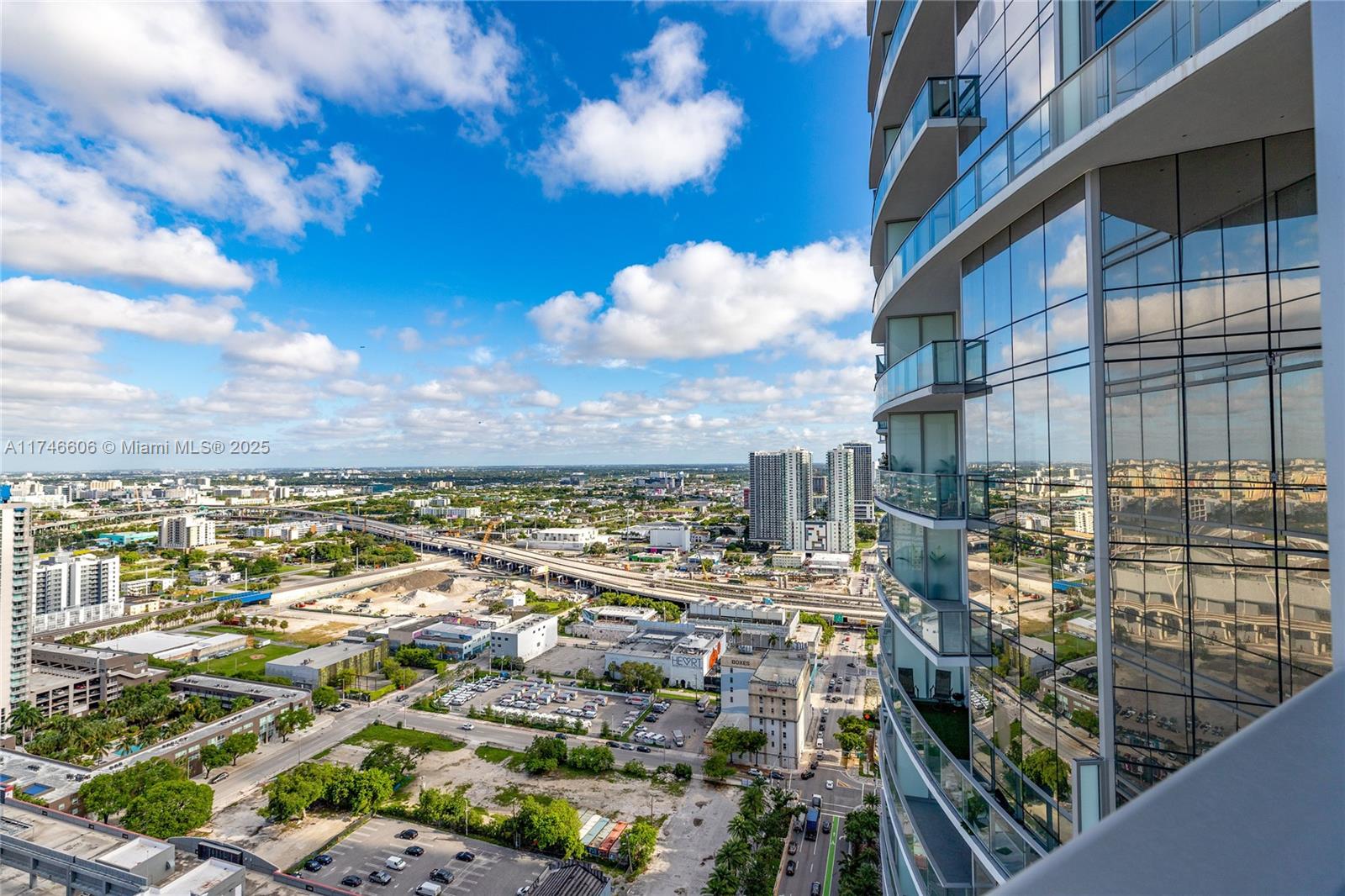 851 NE 1st Ave #2812, Miami FL 33132