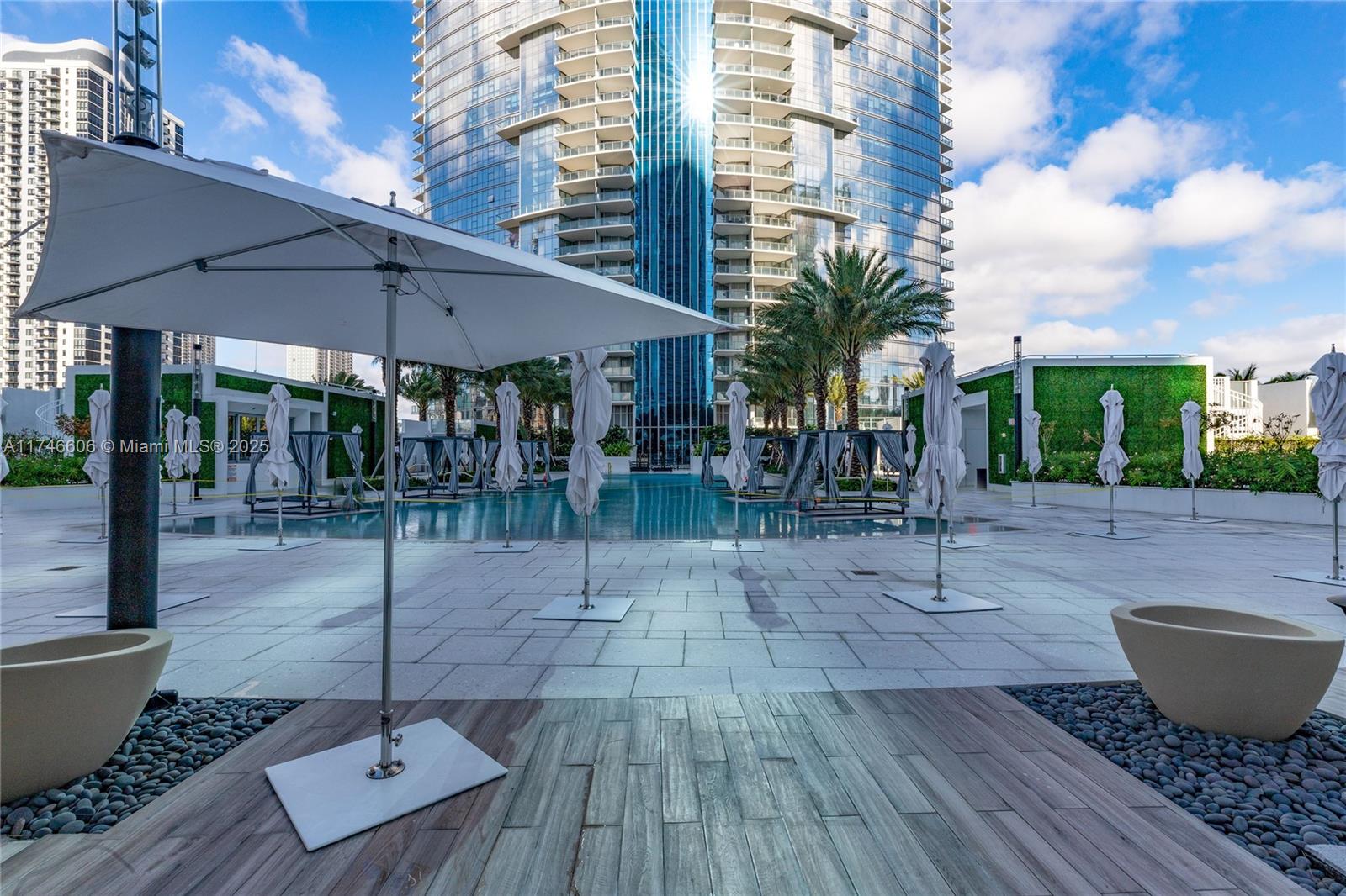 851 NE 1st Ave #2812, Miami FL 33132