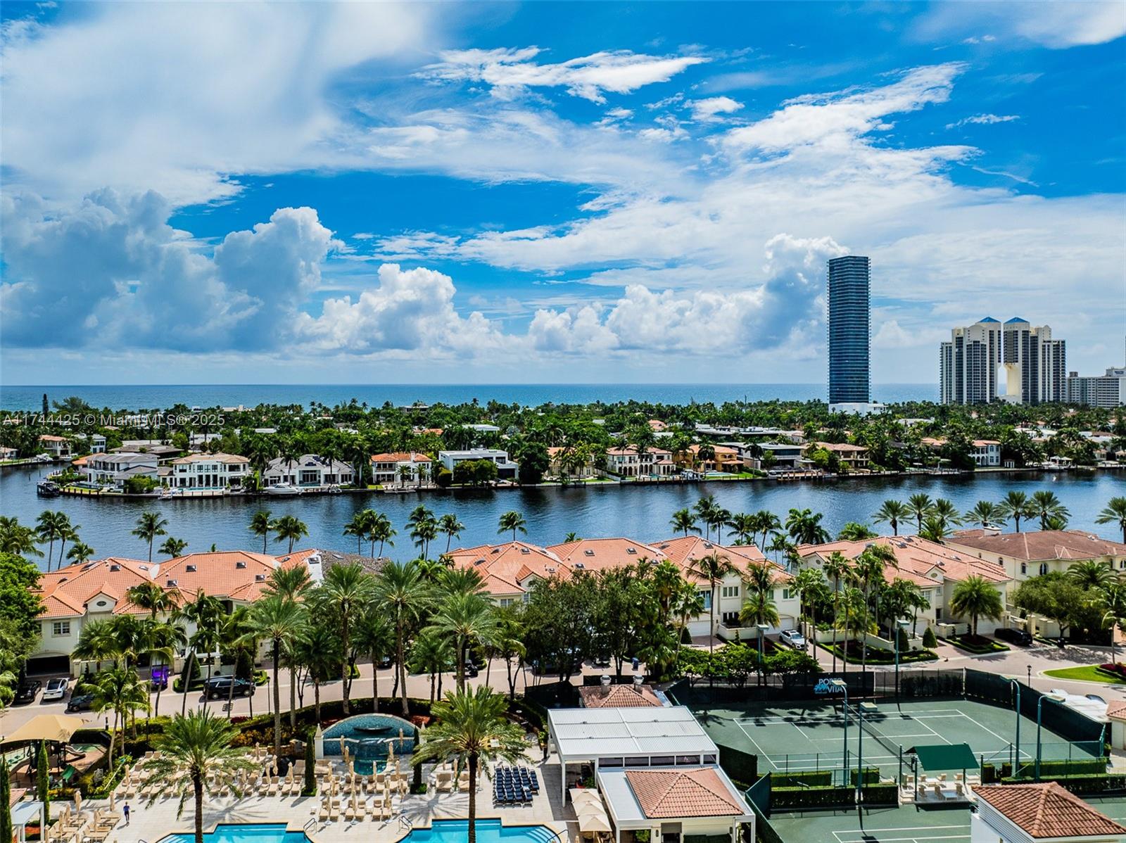 20000 E Country Club Dr #1111, Aventura, Florida image 3
