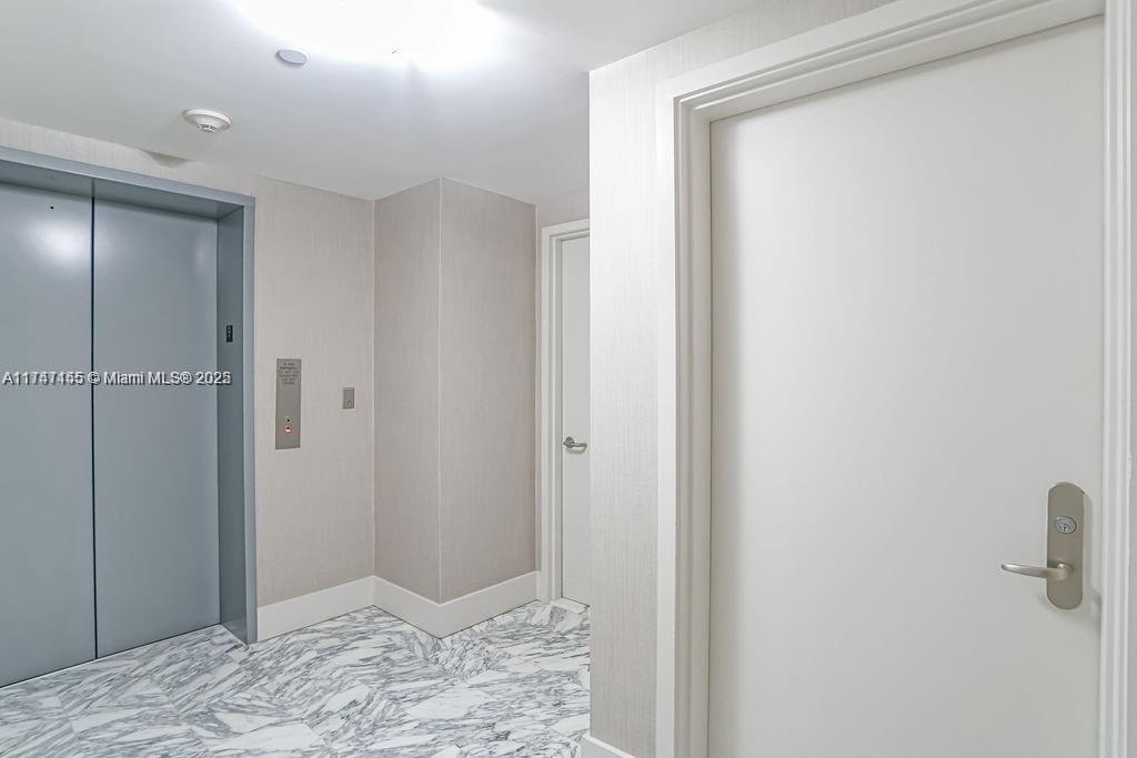 1331 Brickell Bay Dr #906, Miami FL 33131