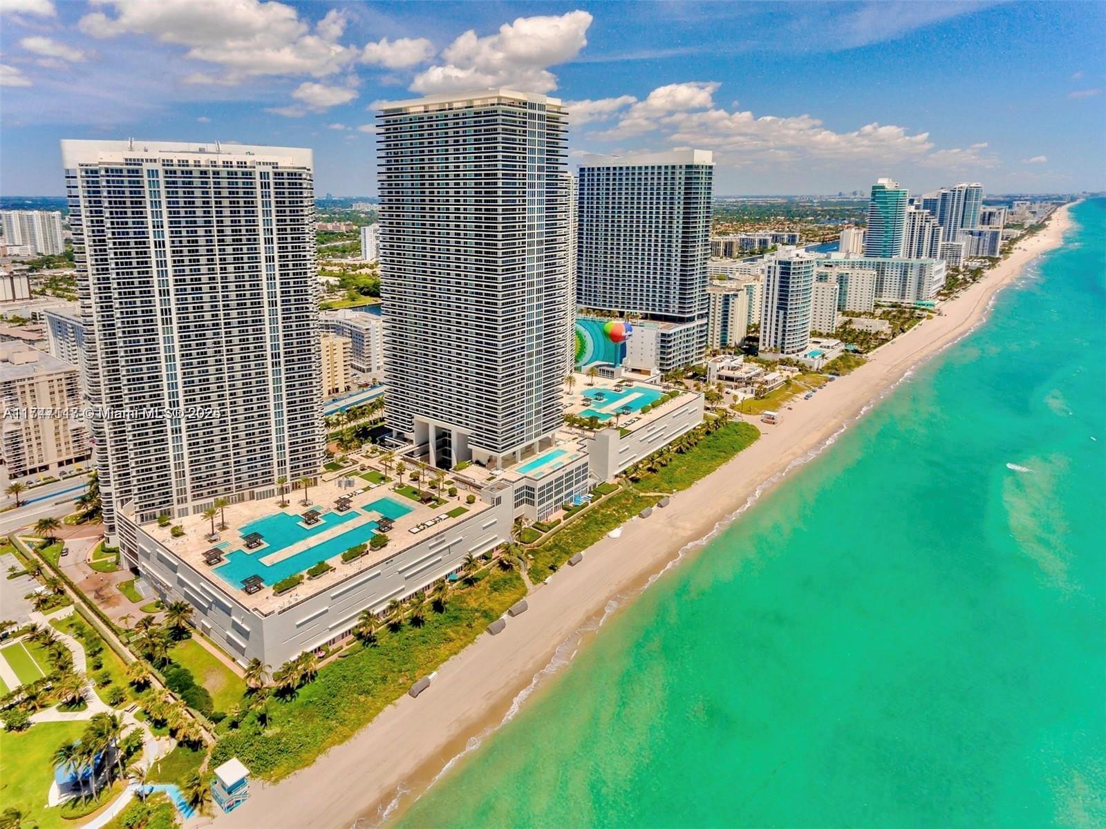 Condo for Sale in Hallandale Beach, FL