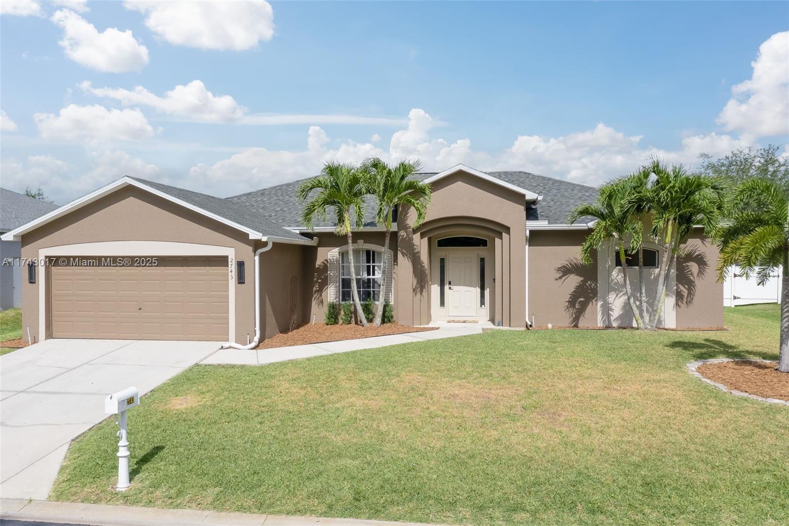 2743 Nature Pointe Loop, Fort Myers, Florida image 1