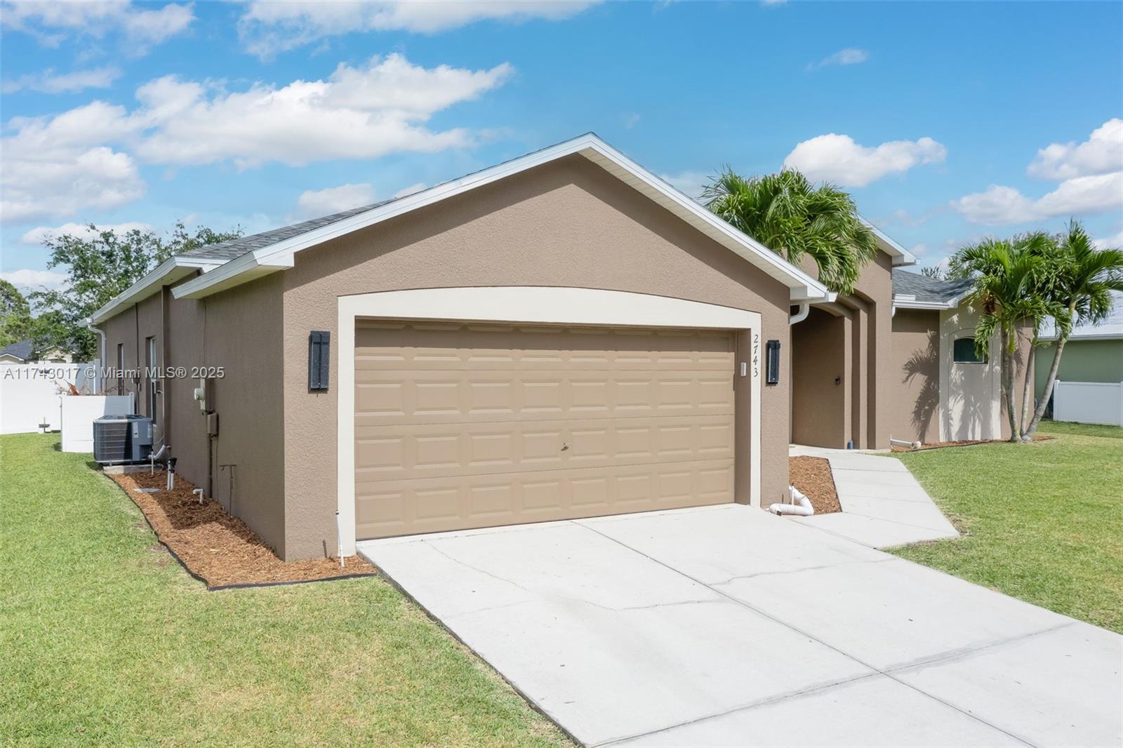 2743 Nature Pointe Loop, Fort Myers, Florida image 38