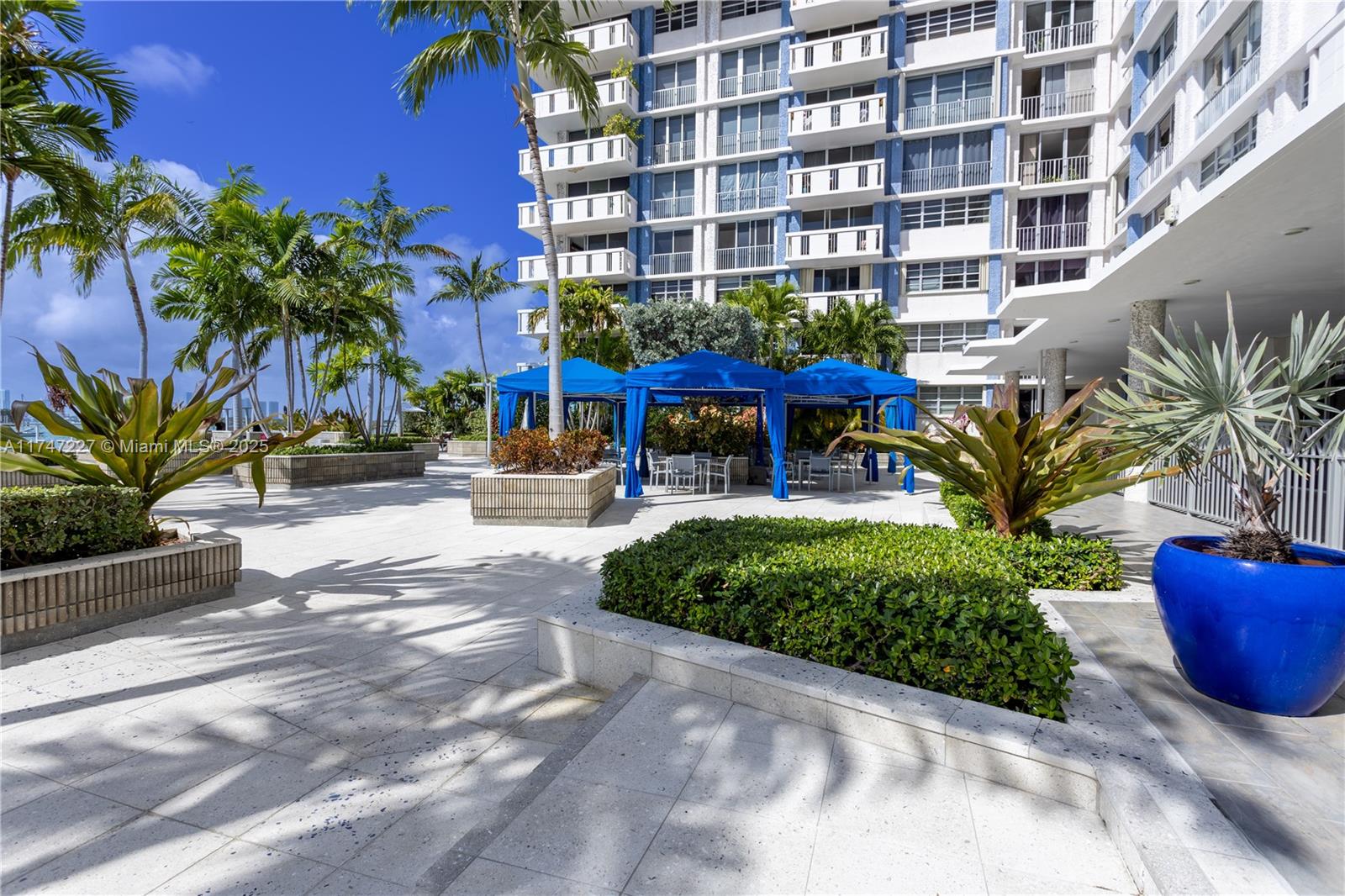 800 West Ave #620, Miami Beach, Florida image 17