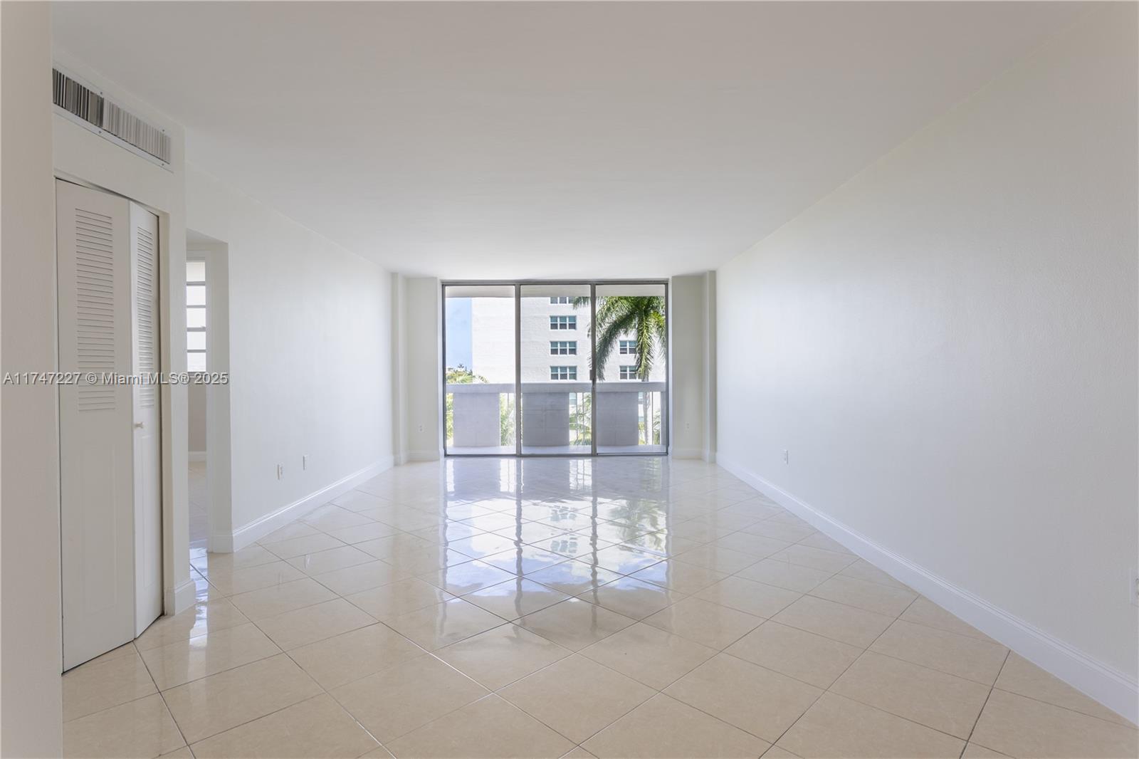 800 West Ave #620, Miami Beach, Florida image 2