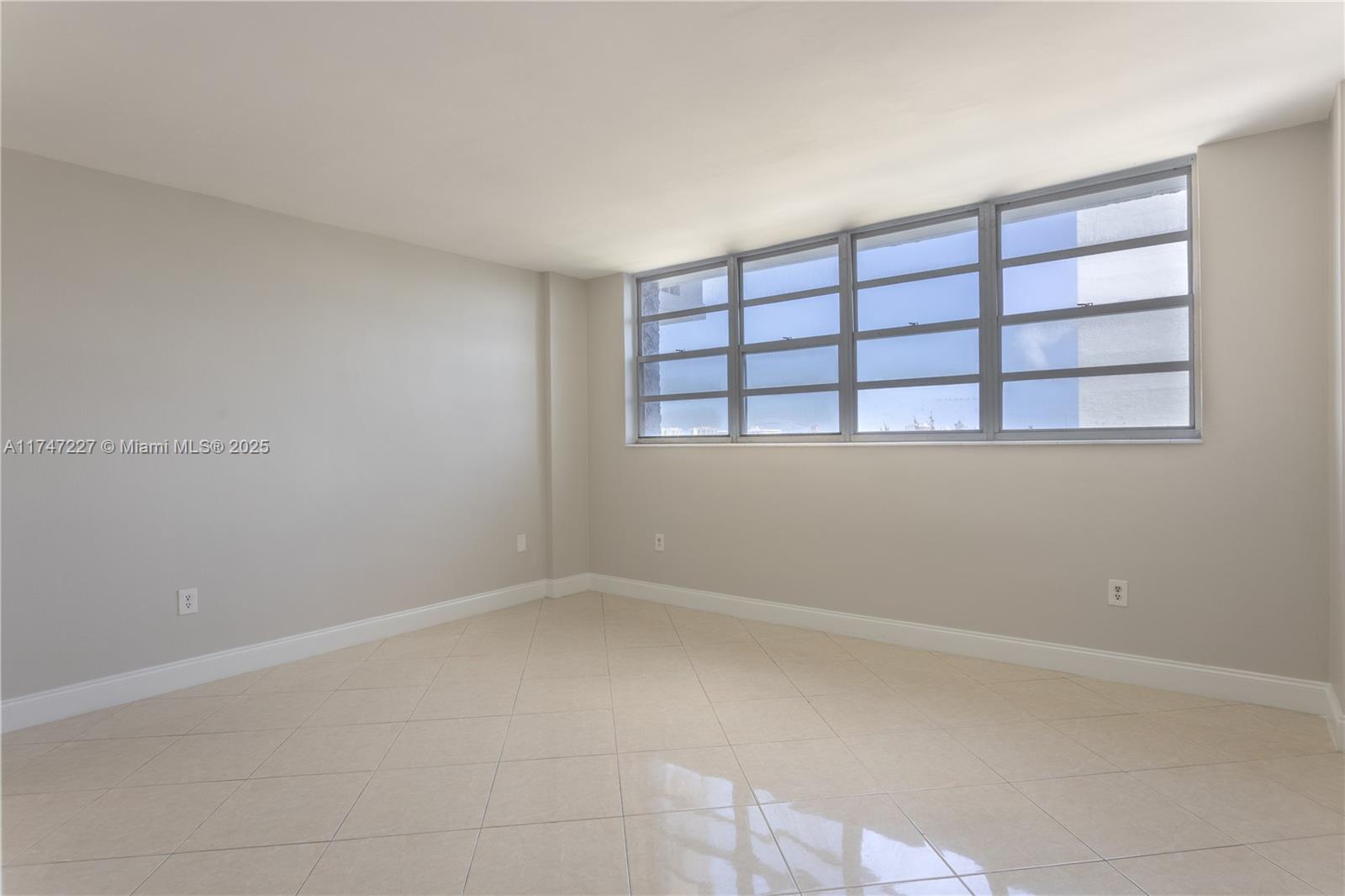 800 West Ave #620, Miami Beach, Florida image 5