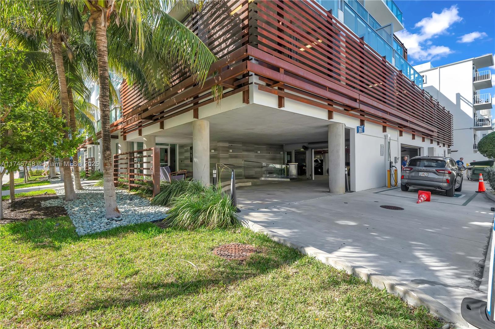 1215 West Ave #303, Miami Beach, Florida image 39