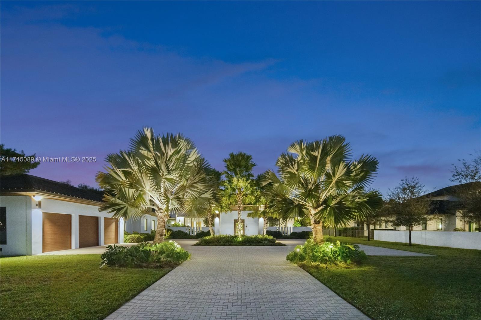6240 SW 116th St, Pinecrest, Florida image 2