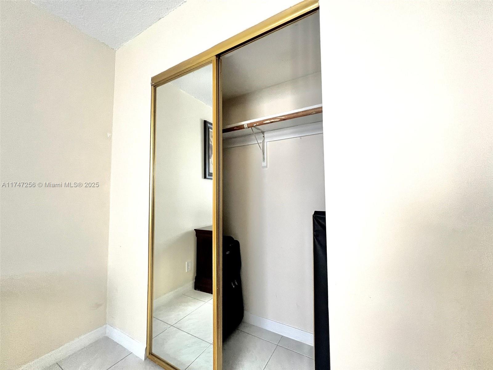 2145 Pierce St #122, Hollywood, Florida image 18