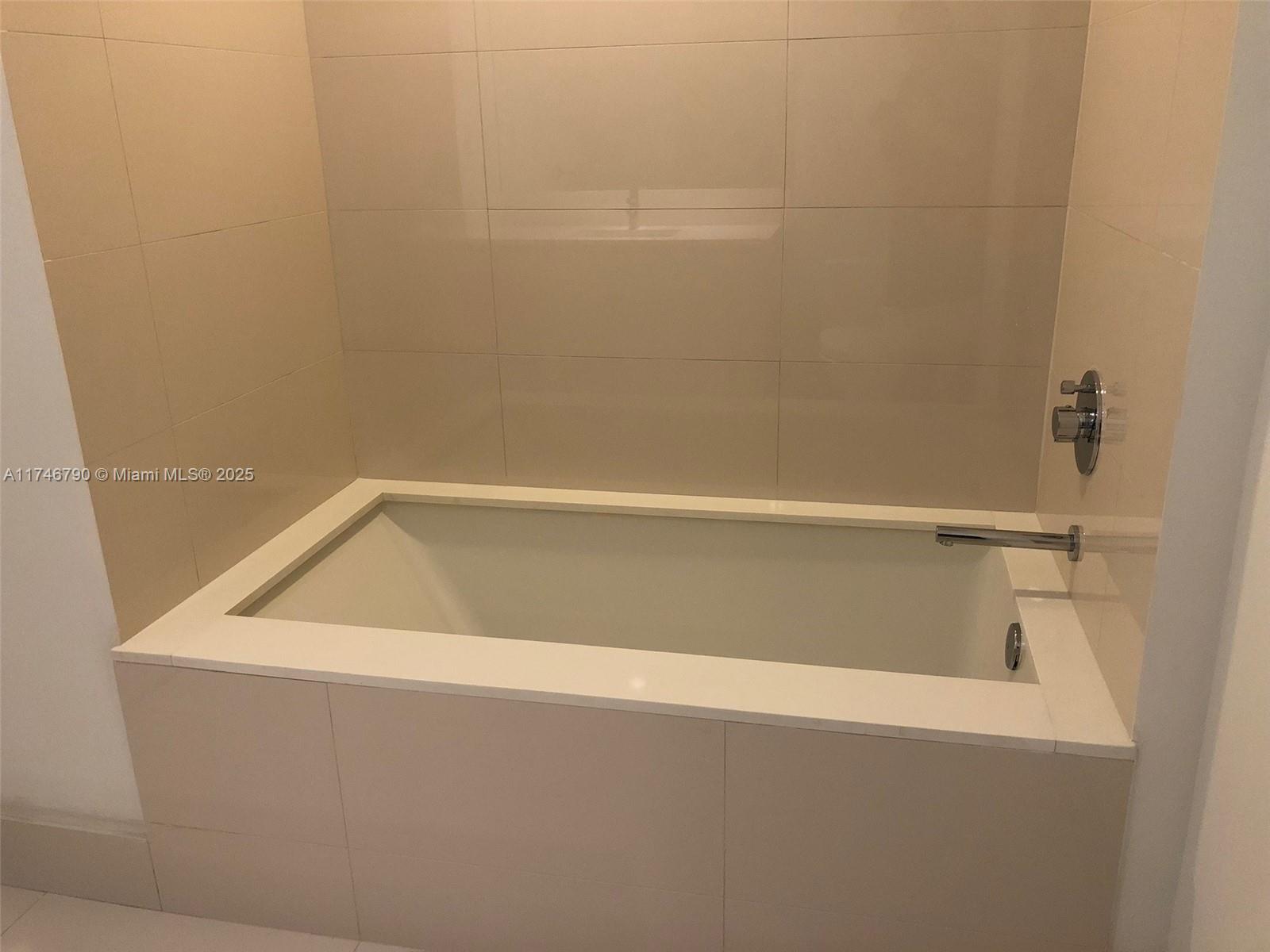 3131 NE 7th Ave #505, Miami FL 33137