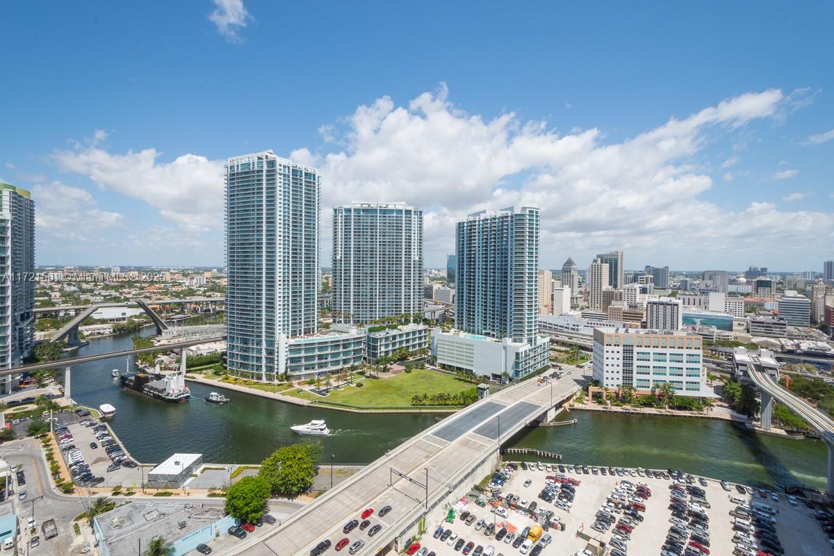 Apartamento en Venta en Miami, FL