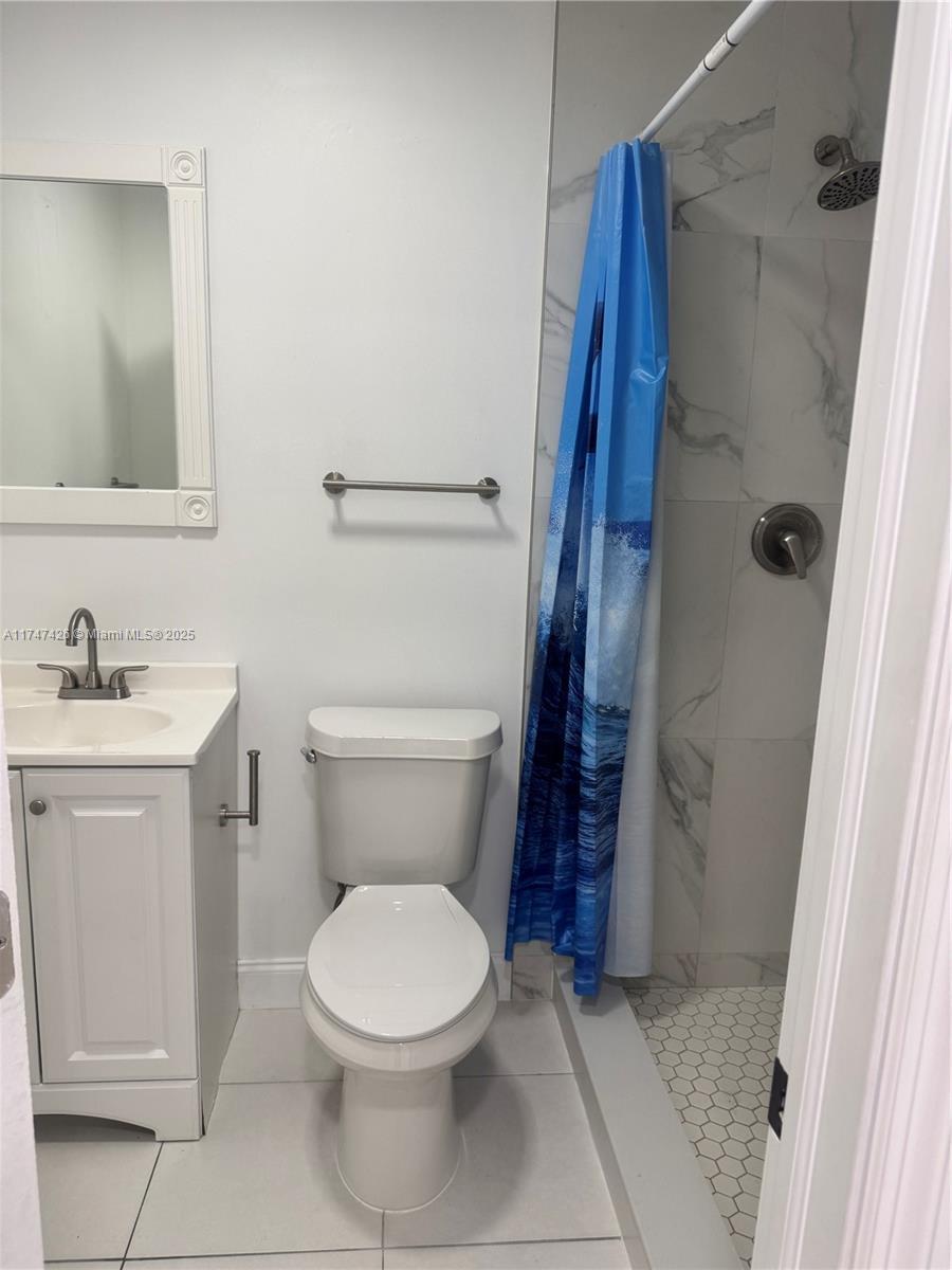 127 Blackstone, Fort Myers, Florida image 11