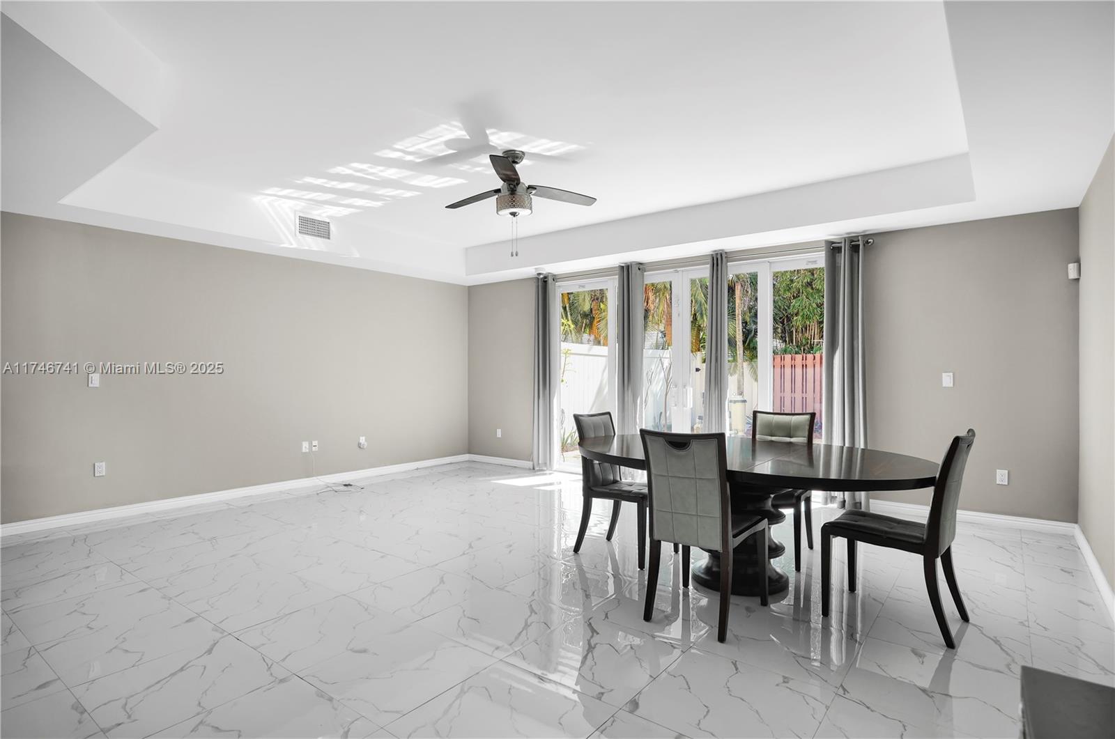 2708 NE 30th Place, Fort Lauderdale, Florida image 14