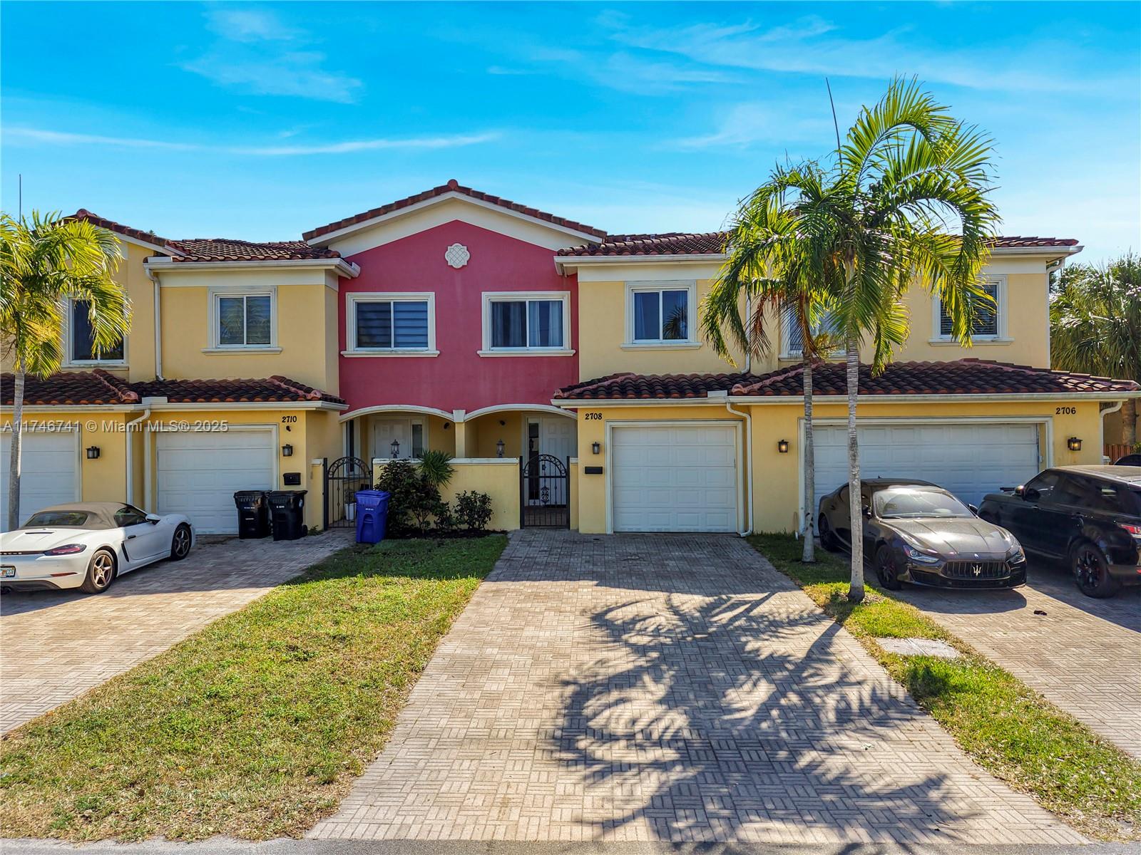 2708 NE 30th Place, Fort Lauderdale, Florida image 3