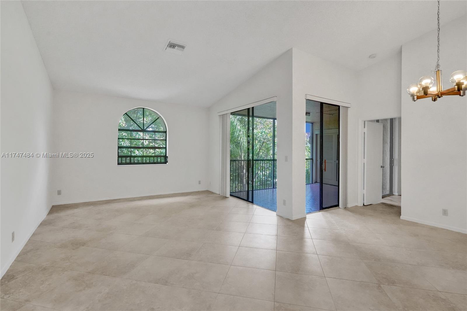 10690 NW 14th St #128, Plantation, Florida image 9