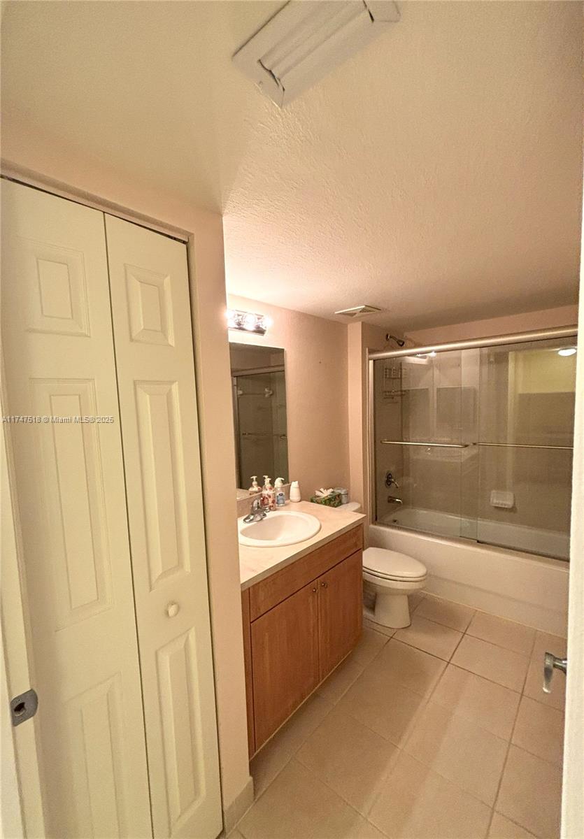 6761 Heritage Grande #3-107, Boynton Beach, Florida image 16