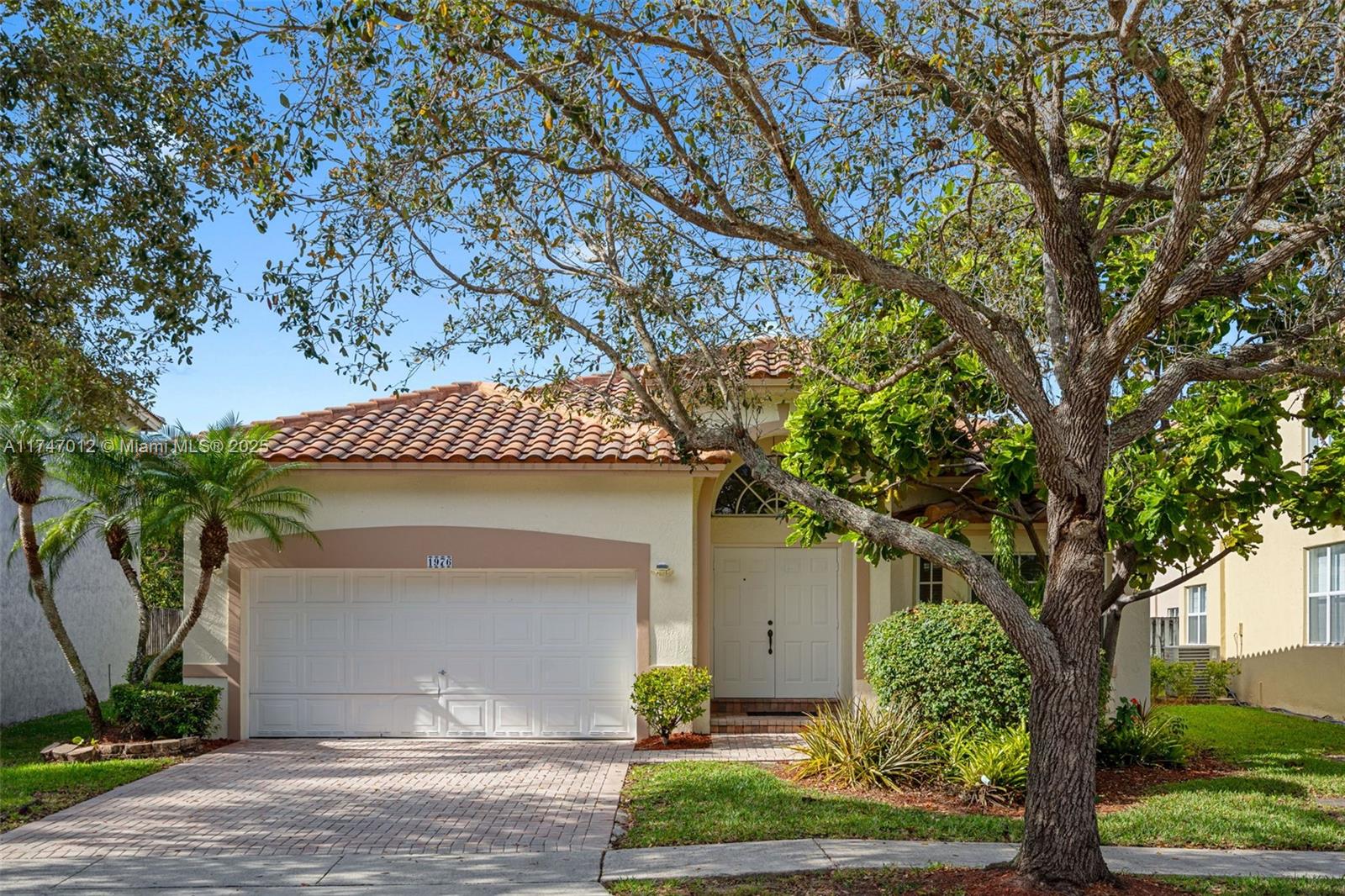 1976 NW 169th Ave, Pembroke Pines, Florida image 1