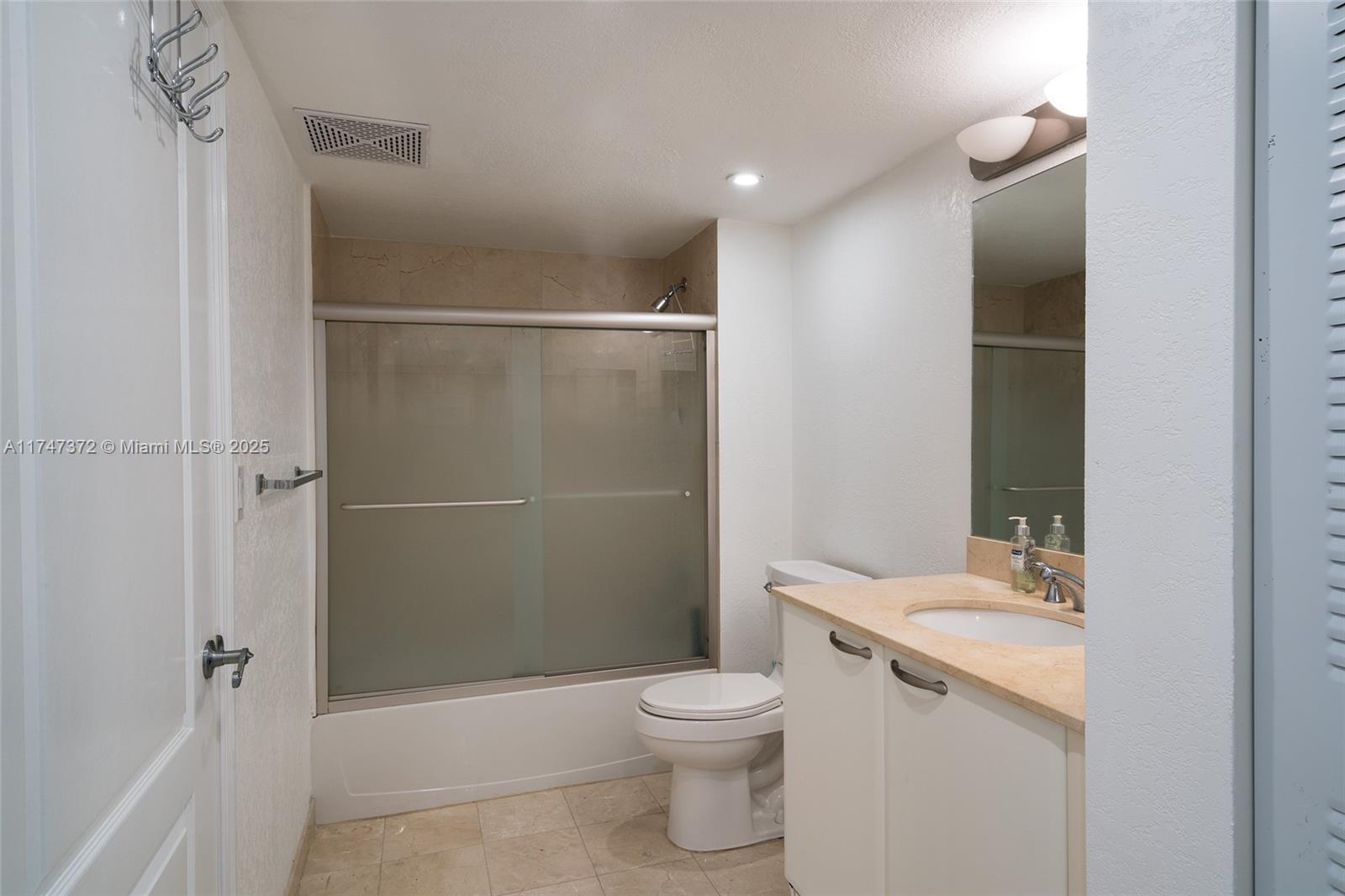 2101 Brickell Ave #2803, Miami FL 33129