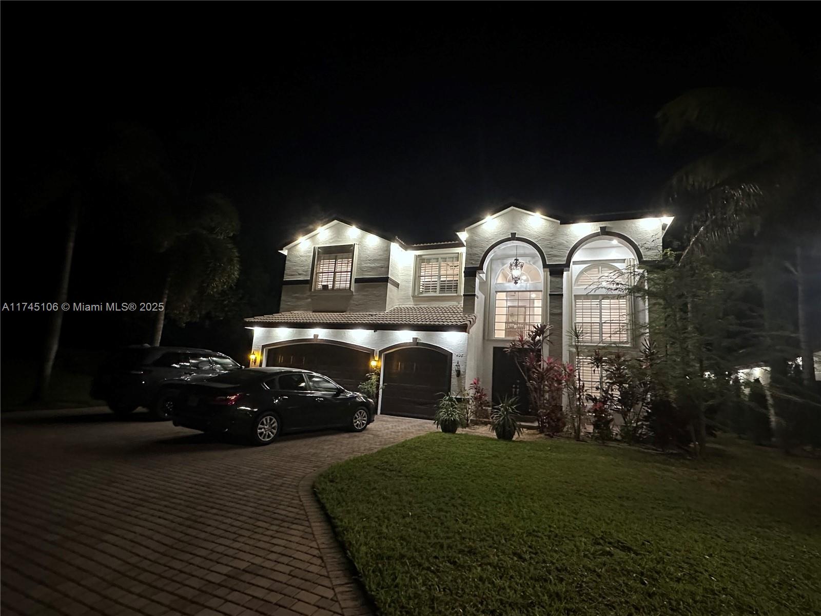 5498 SW 195th Ter, Miramar, Florida image 2