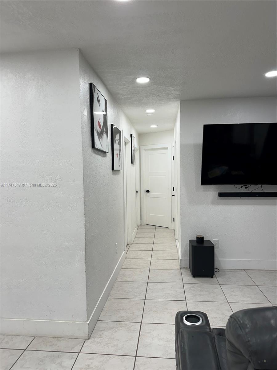 16721 NW 73rd Ave, Hialeah, Florida image 12