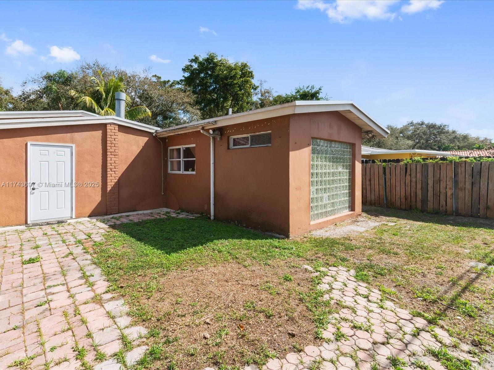 212 S 57th Way, Hollywood, Florida image 25