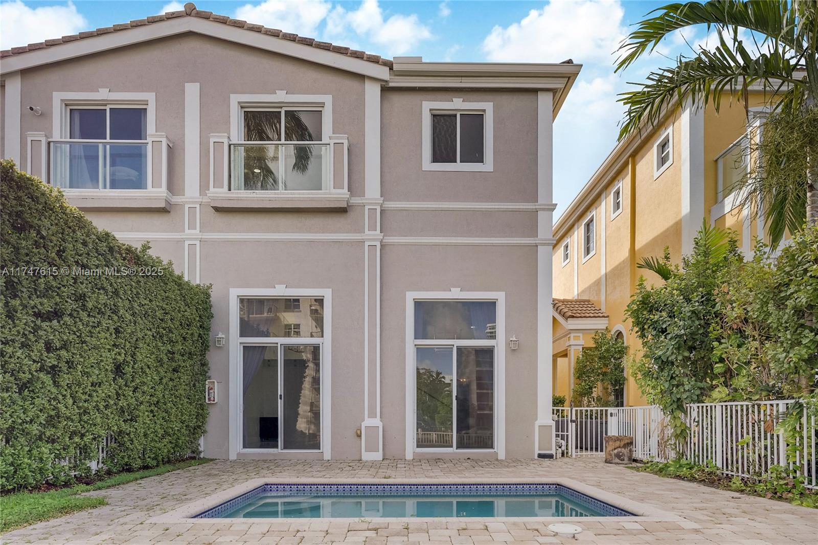 3875 NE 168th St #3875, North Miami Beach, Florida image 2