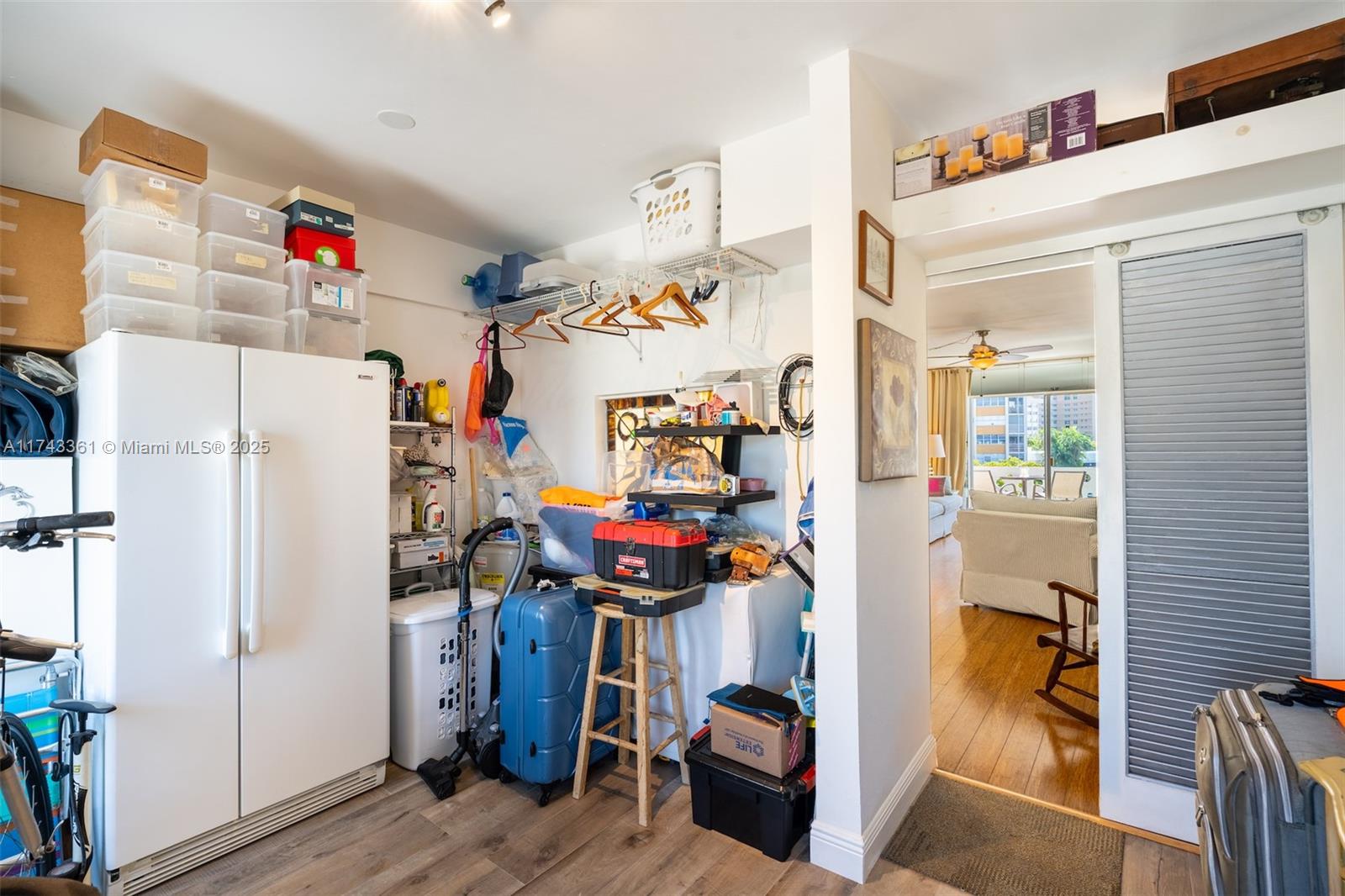 2500 Diana Dr #306, Hallandale Beach, Florida image 10