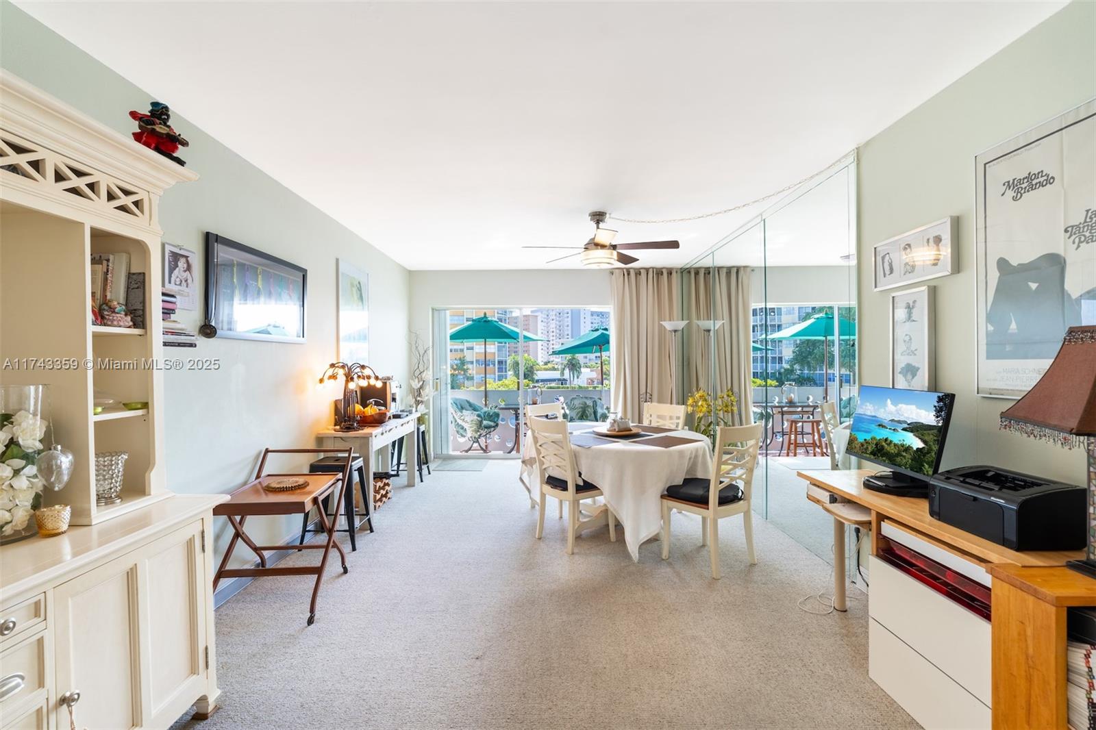 2500 Diana Dr #305, Hallandale Beach, Florida image 10