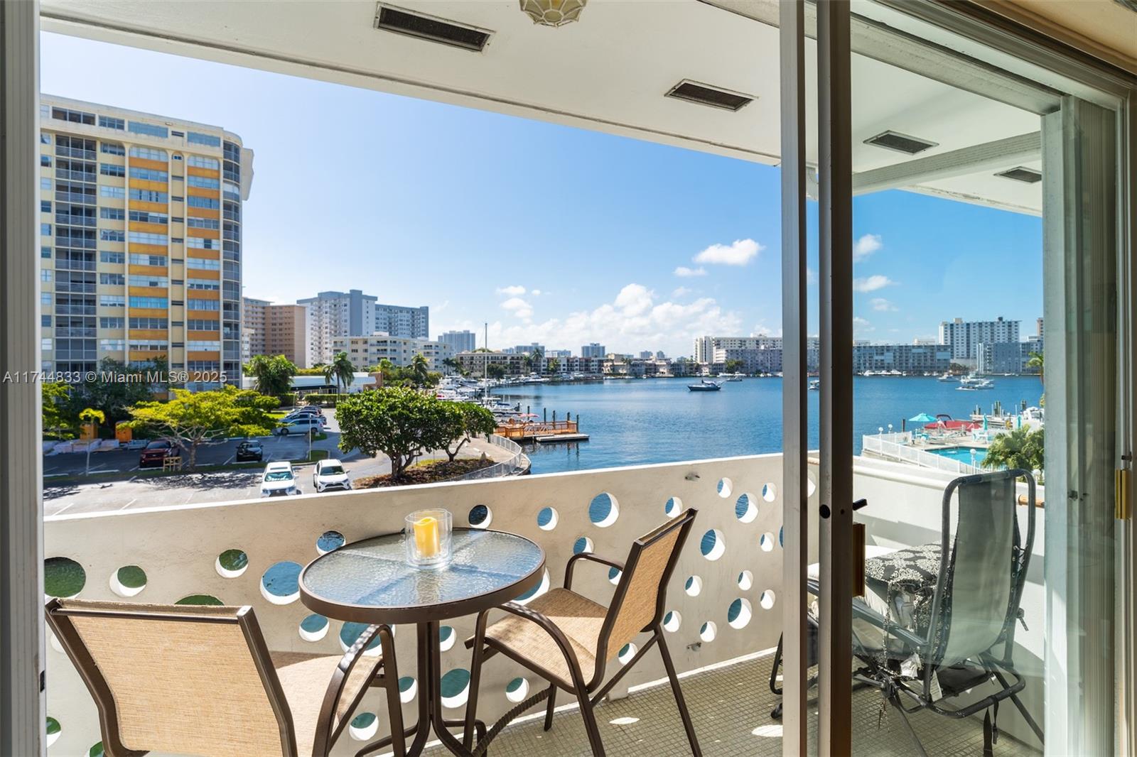 2500 Diana Dr #305 AND 306, Hallandale Beach, Florida image 29