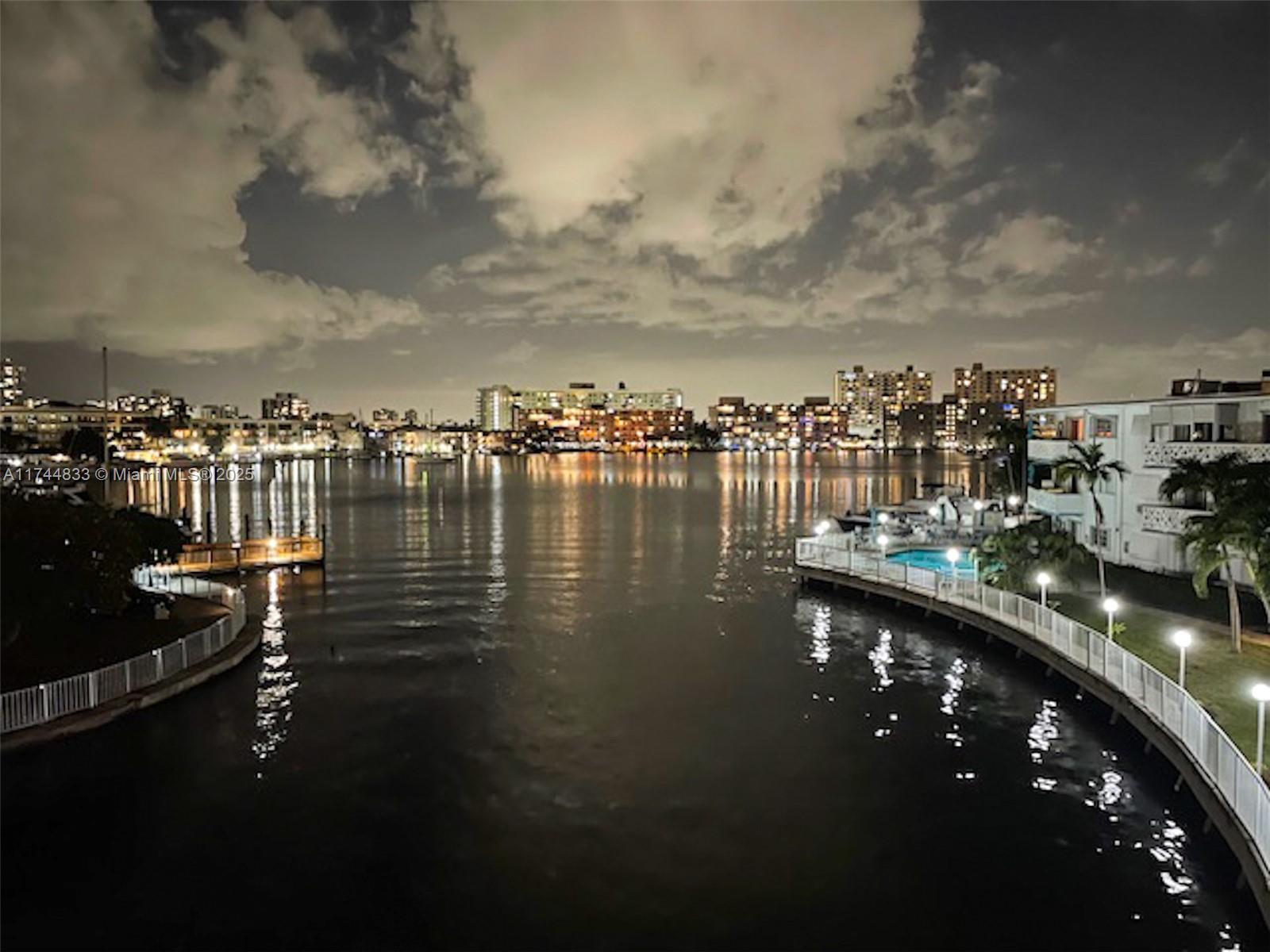 2500 Diana Dr #305 AND 306, Hallandale Beach, Florida image 38
