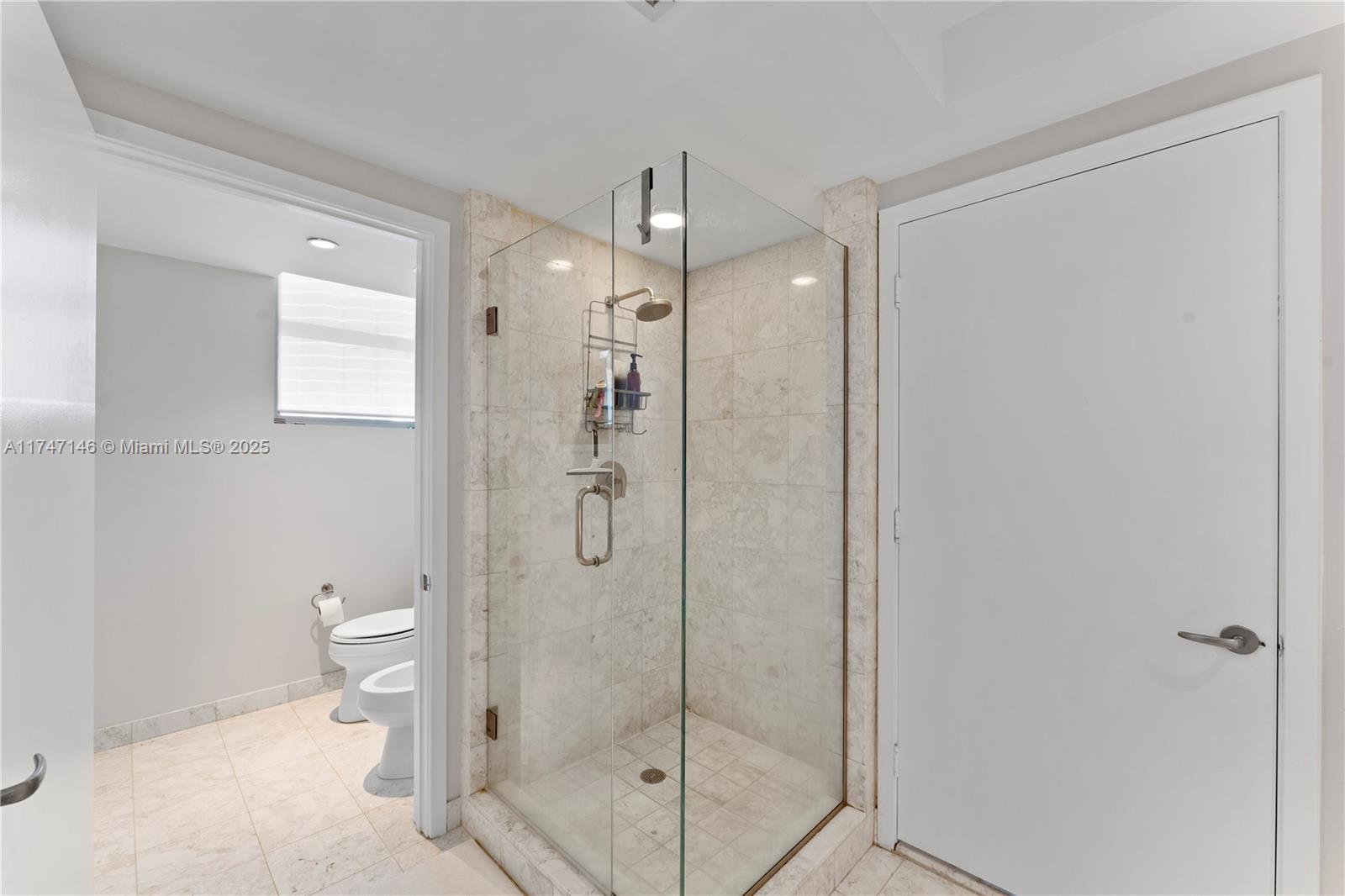 1331 Brickell Bay Dr #1902, Miami FL 33131
