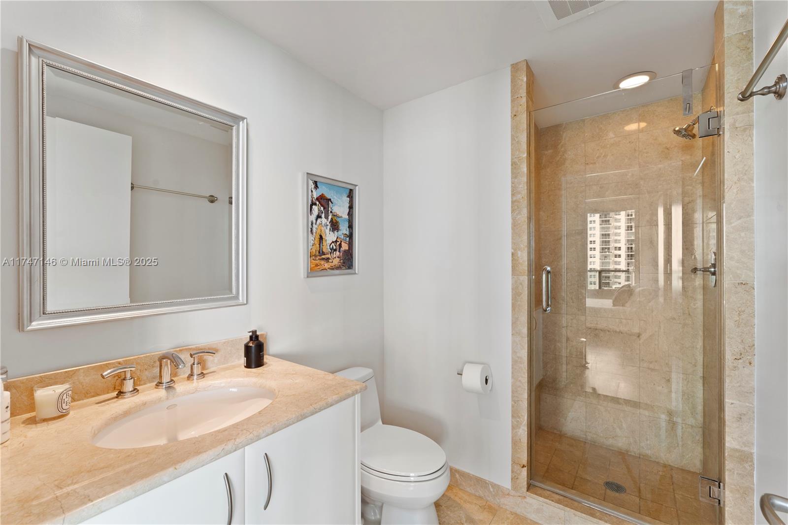 1331 Brickell Bay Dr #1902, Miami FL 33131