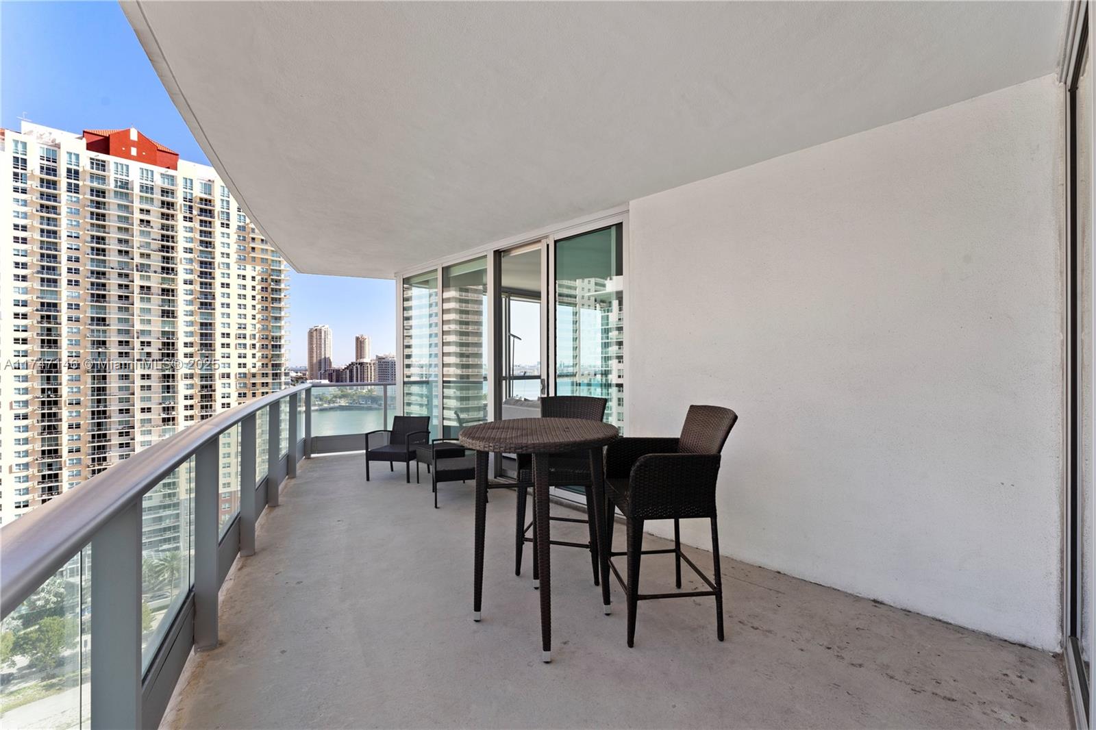 1331 Brickell Bay Dr #1902, Miami FL 33131
